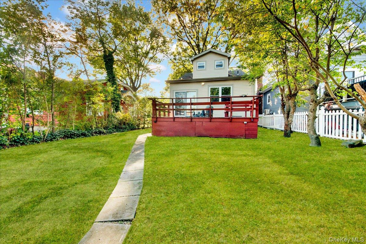 8 Soundview Terrace, Unit 8 photo 2