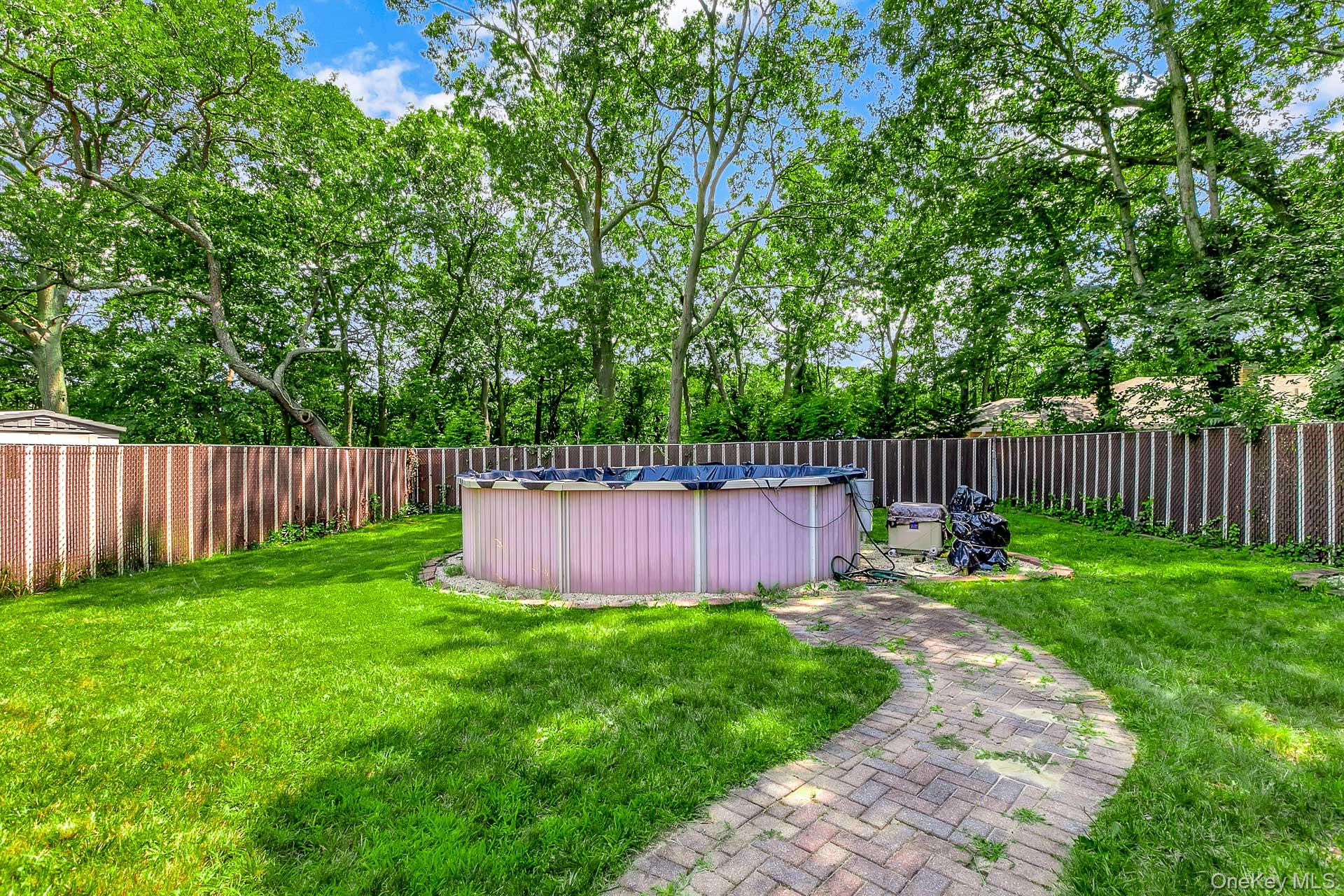 17 Victory Avenue – For Sale photo 34