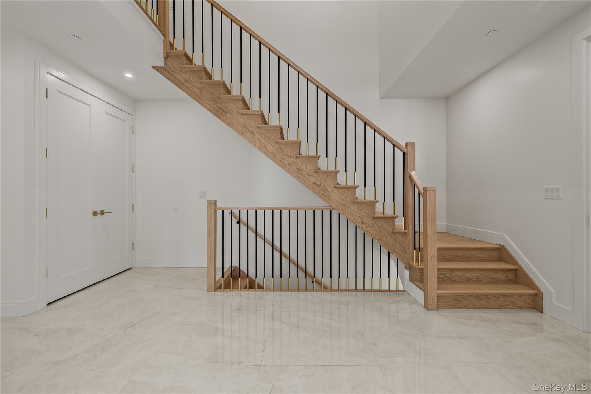 41 Saddle River Road, Unit 202 photo 36