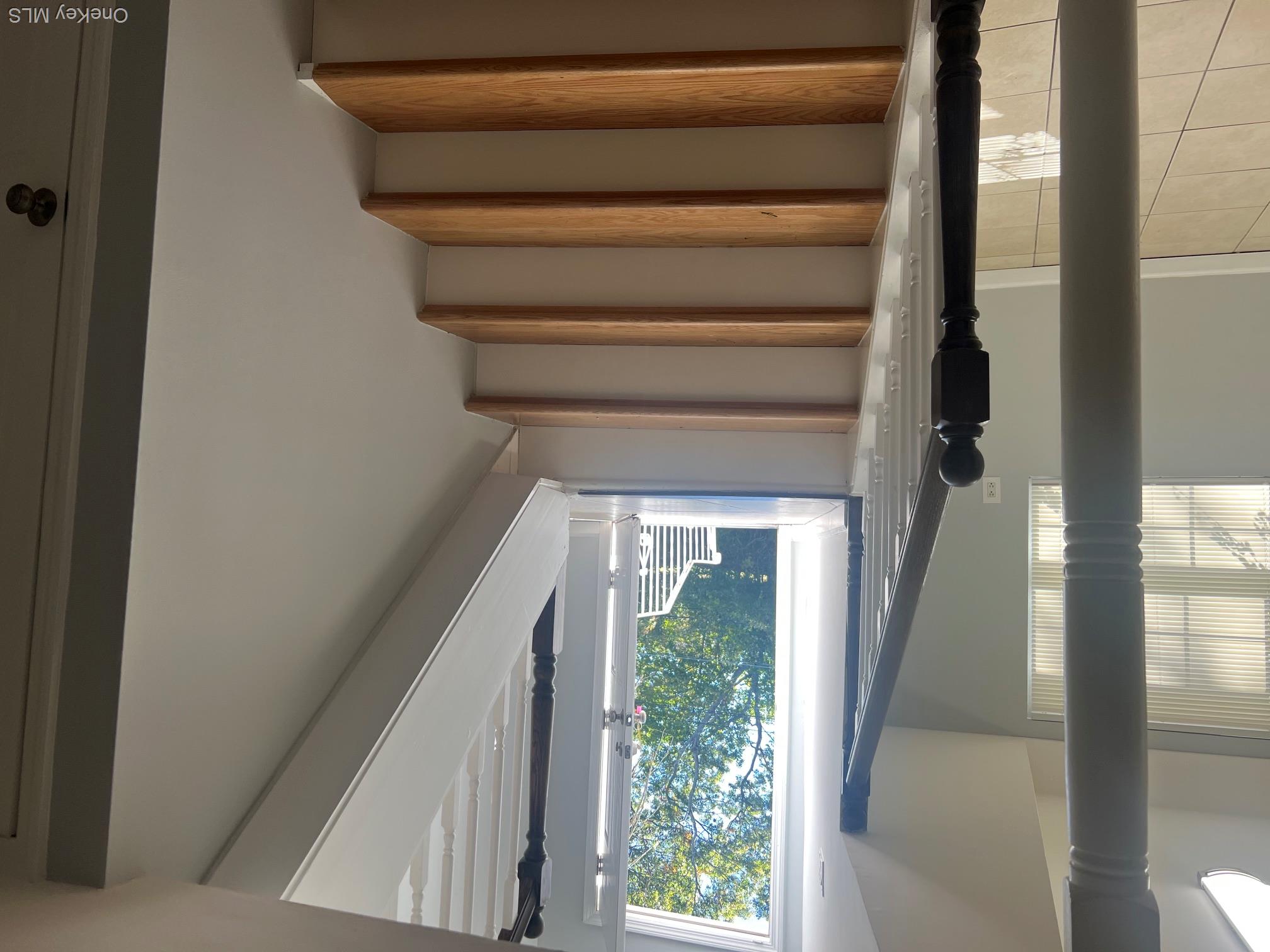 291 Old Town Road – For Rent photo 3