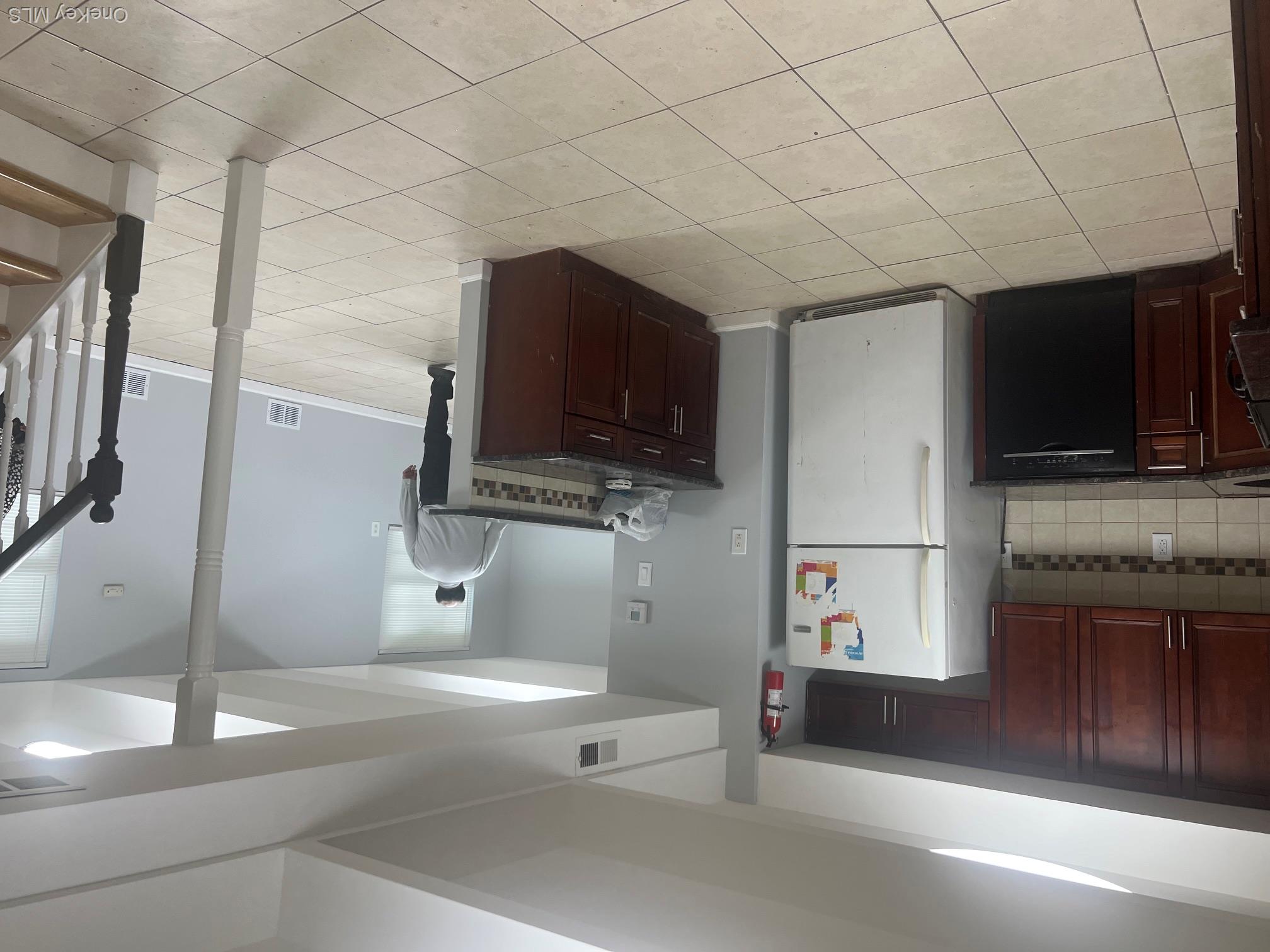 291 Old Town Road – For Rent photo 2