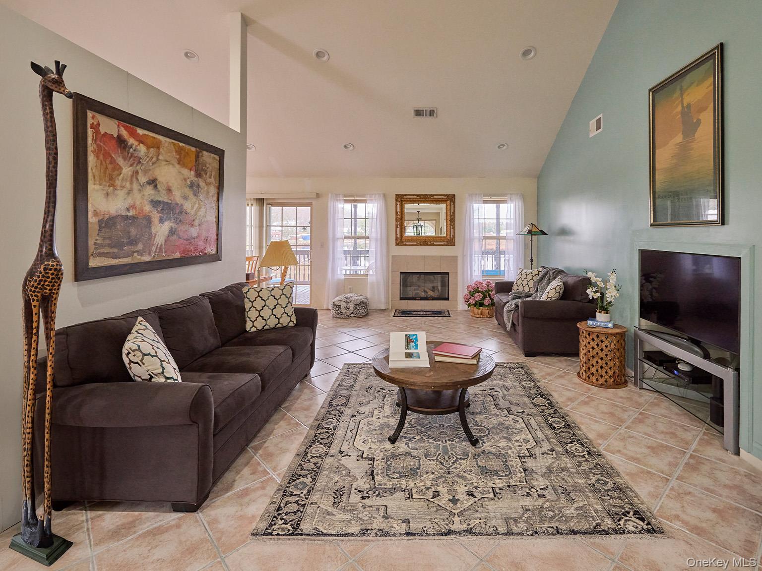 61 Lake Shore Drive W – For Sale photo 6