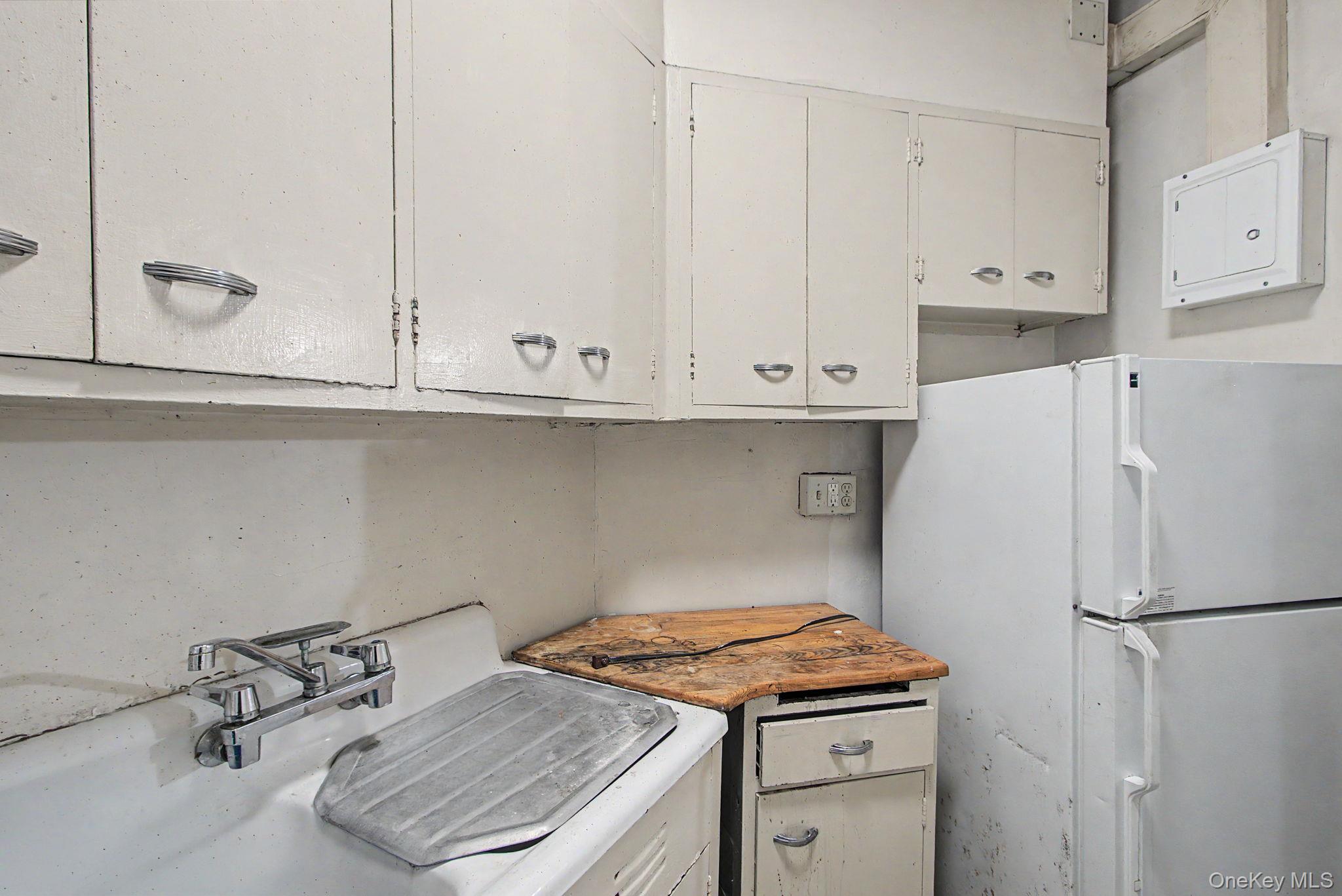 2100 Tremont Avenue, Unit MC photo 11