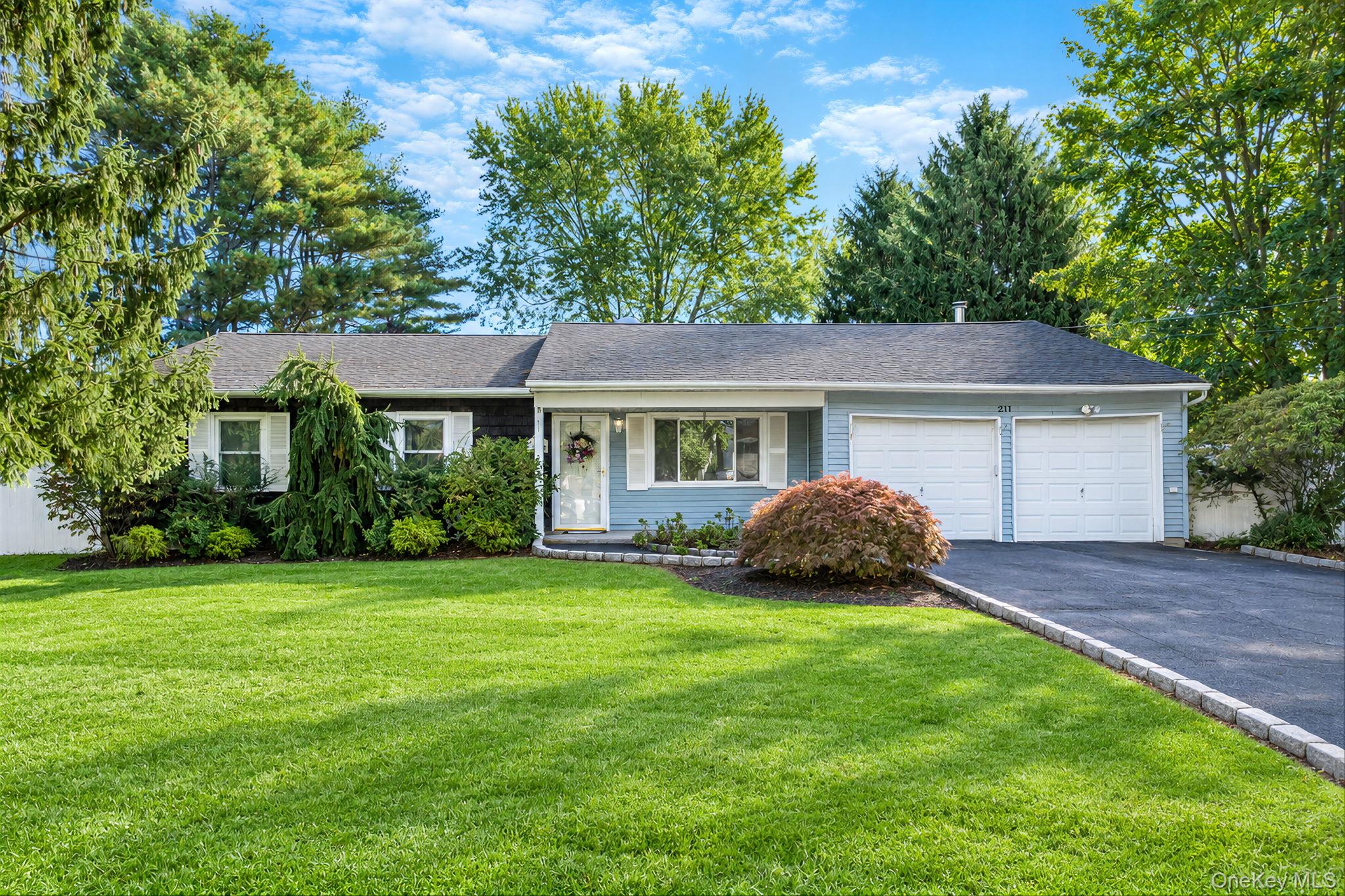 211 Mount Sinai Coram Road – For Sale