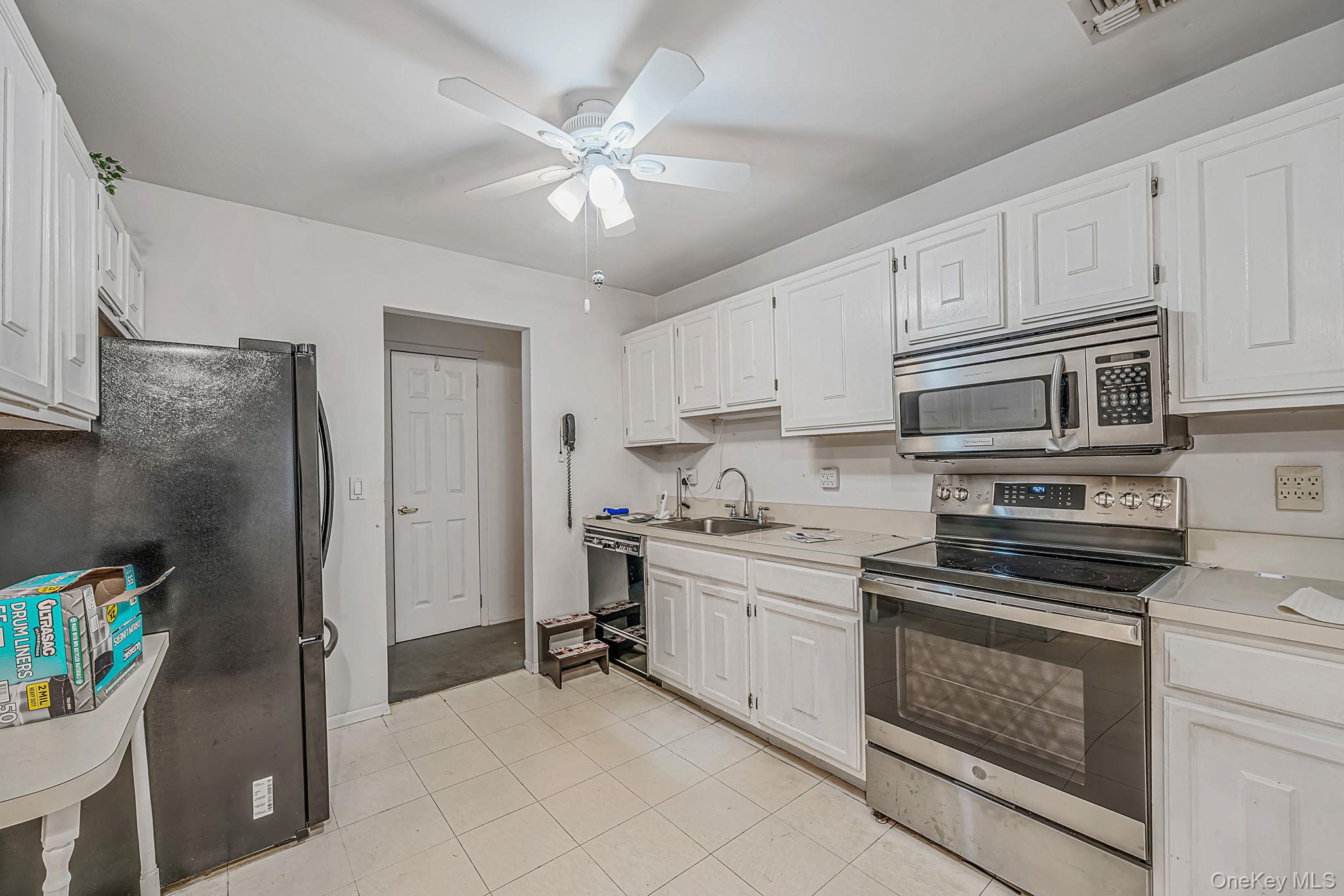 211 Mount Sinai Coram Road – For Sale photo 10