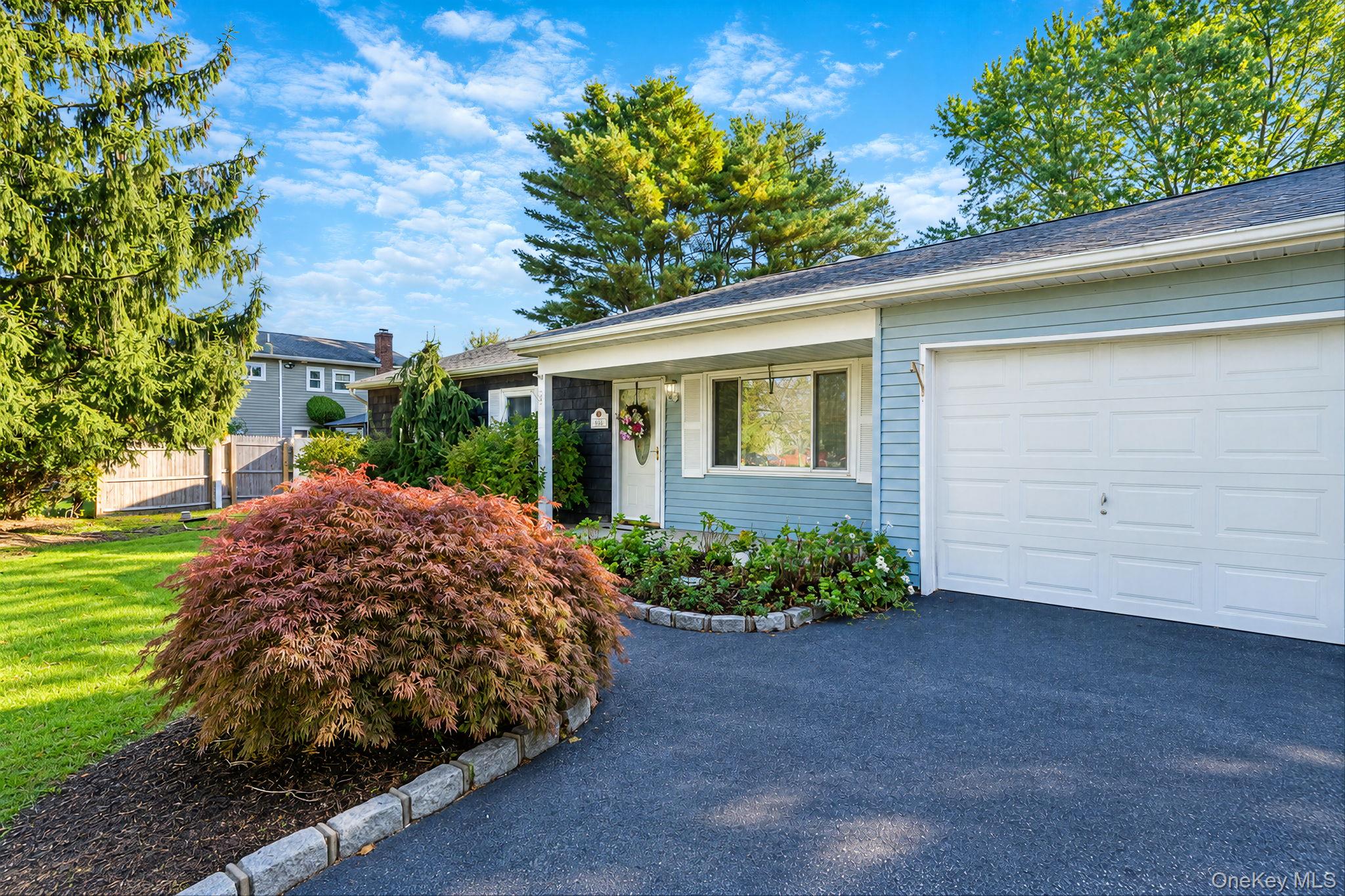 211 Mount Sinai Coram Road – For Sale photo 4