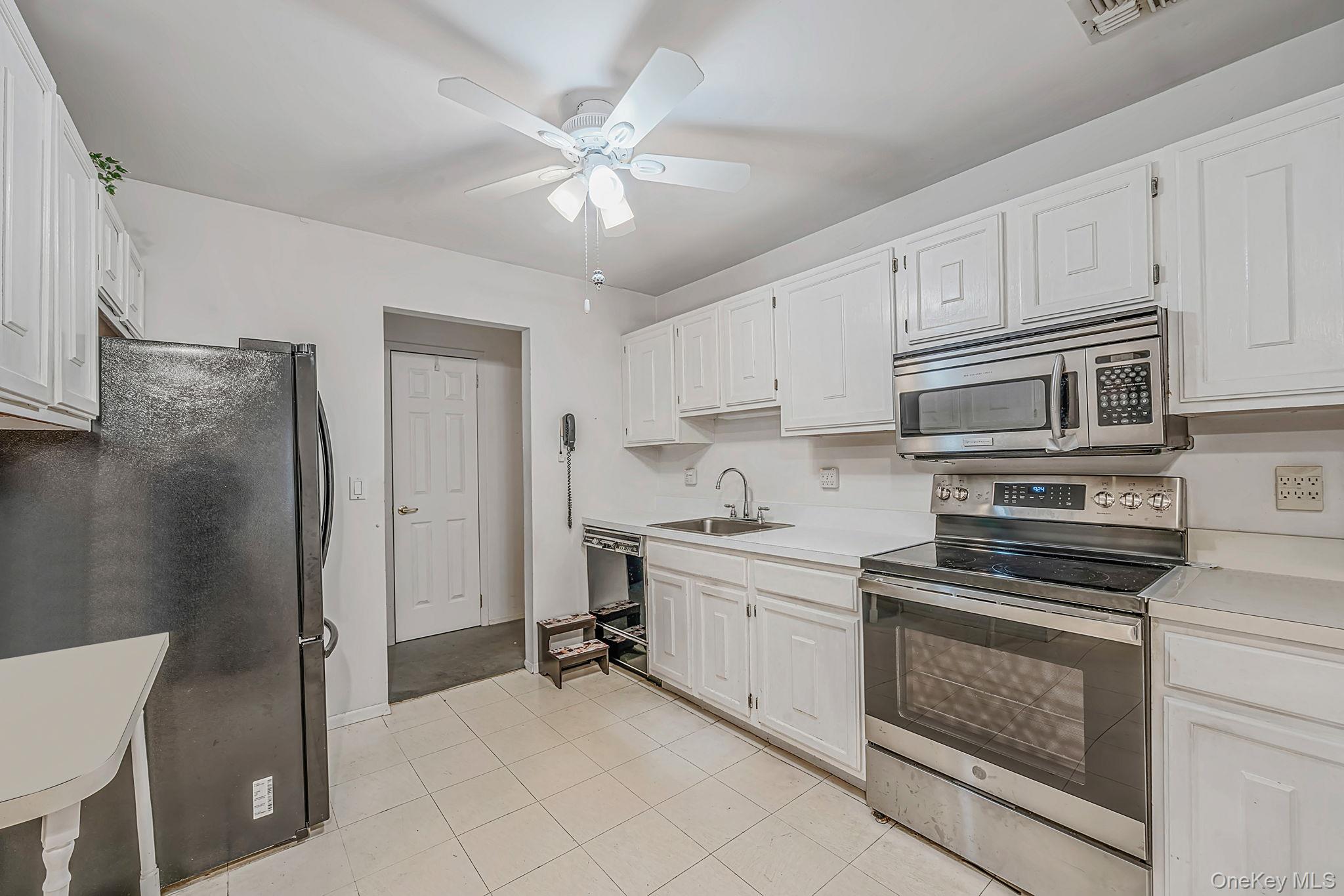 211 Mount Sinai Coram Road – For Sale photo 11