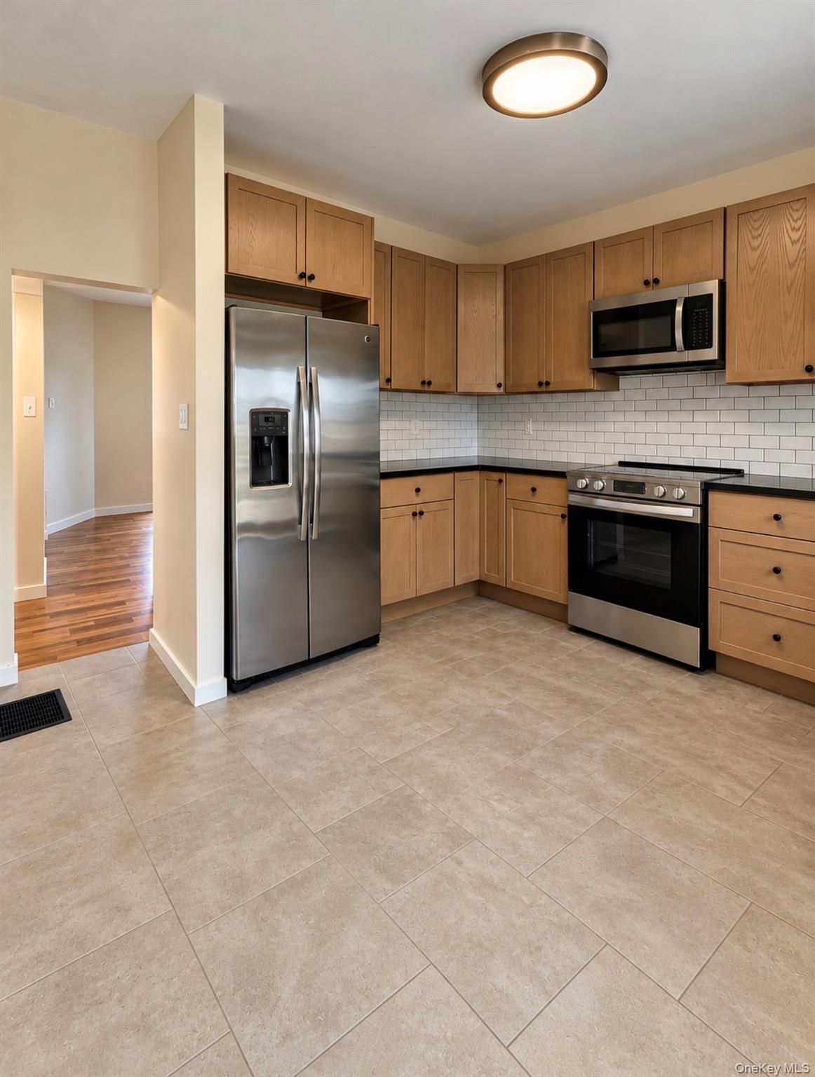 65 Maple Street – For Sale photo 6