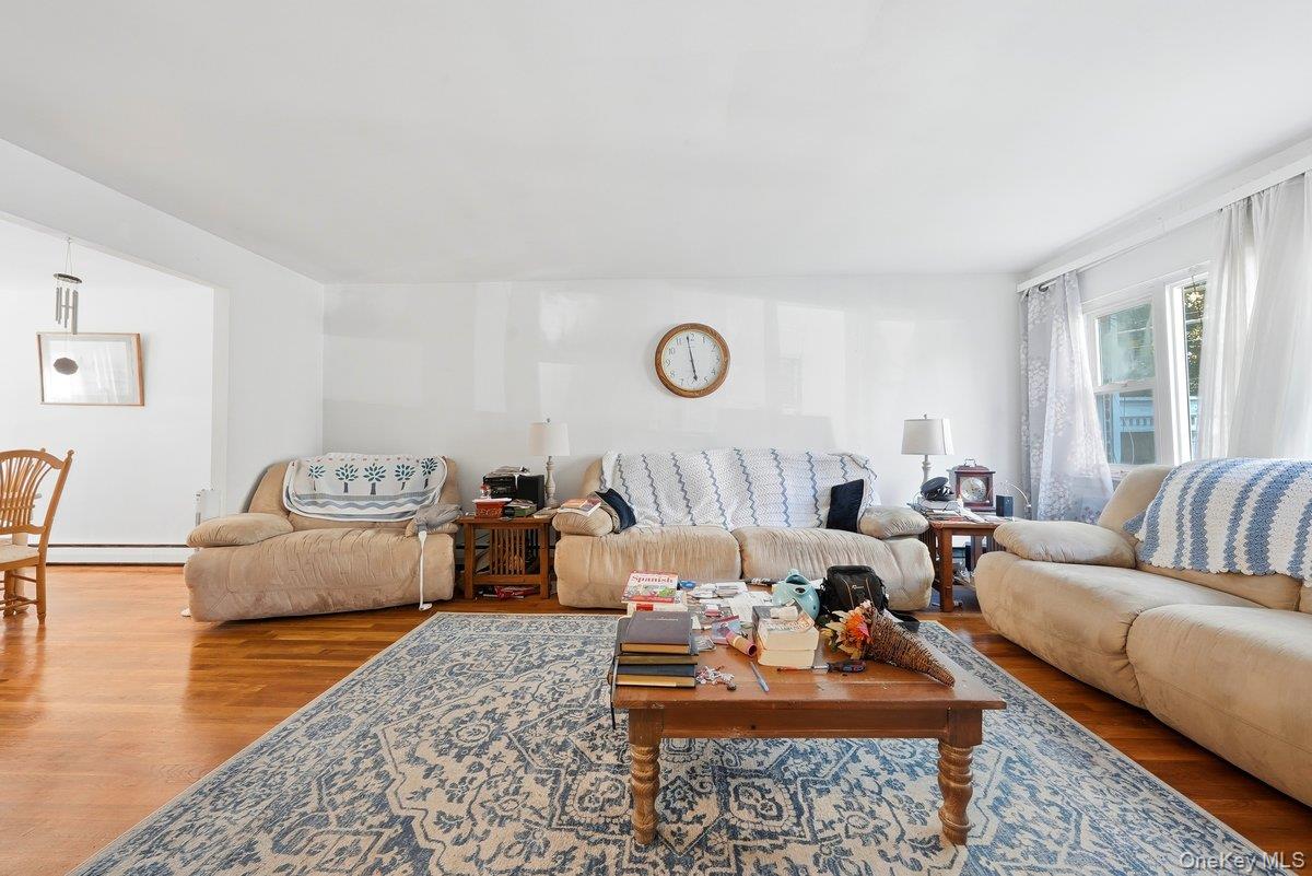 6121 Huxley Avenue – For Sale photo 11