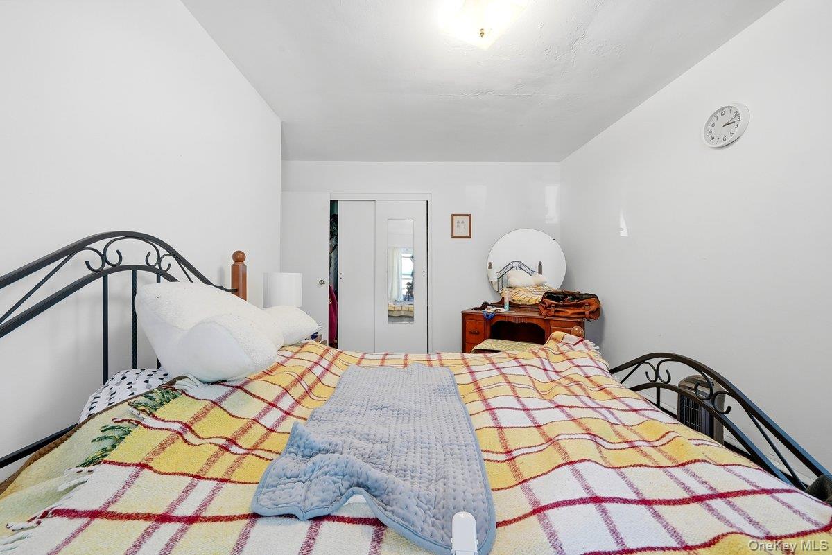 6121 Huxley Avenue – For Sale photo 16