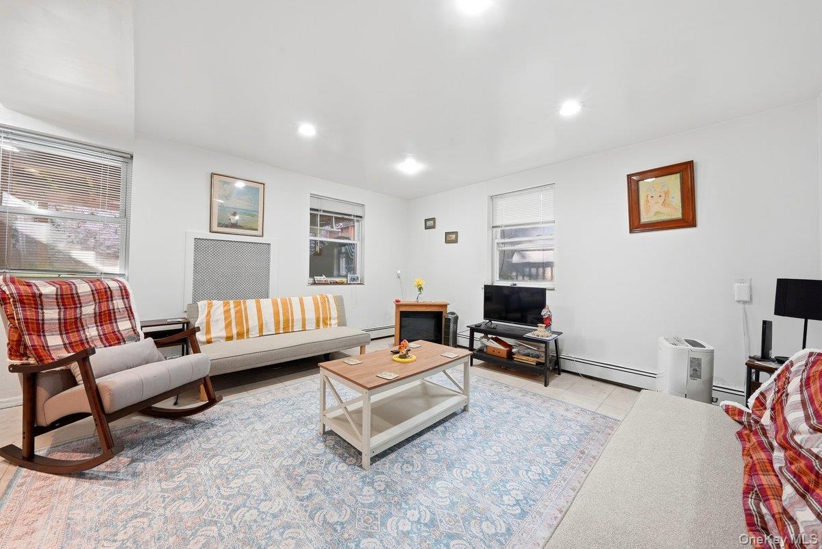 6121 Huxley Avenue – For Sale photo 22