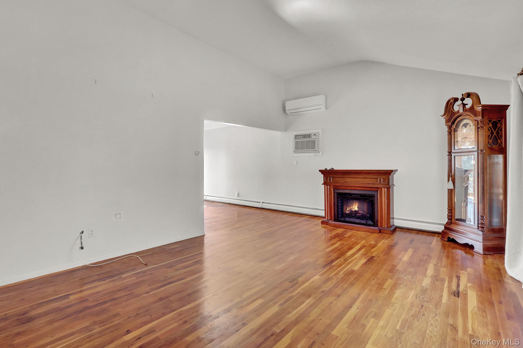 30 Gaffney Street – For Sale photo 7