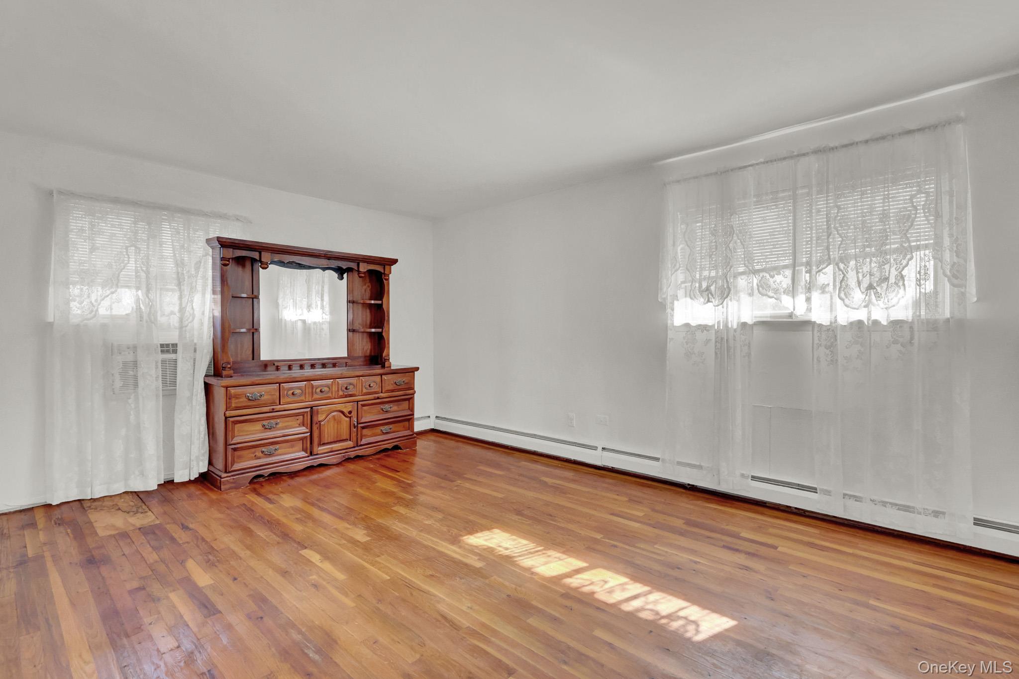 30 Gaffney Street – For Sale photo 20