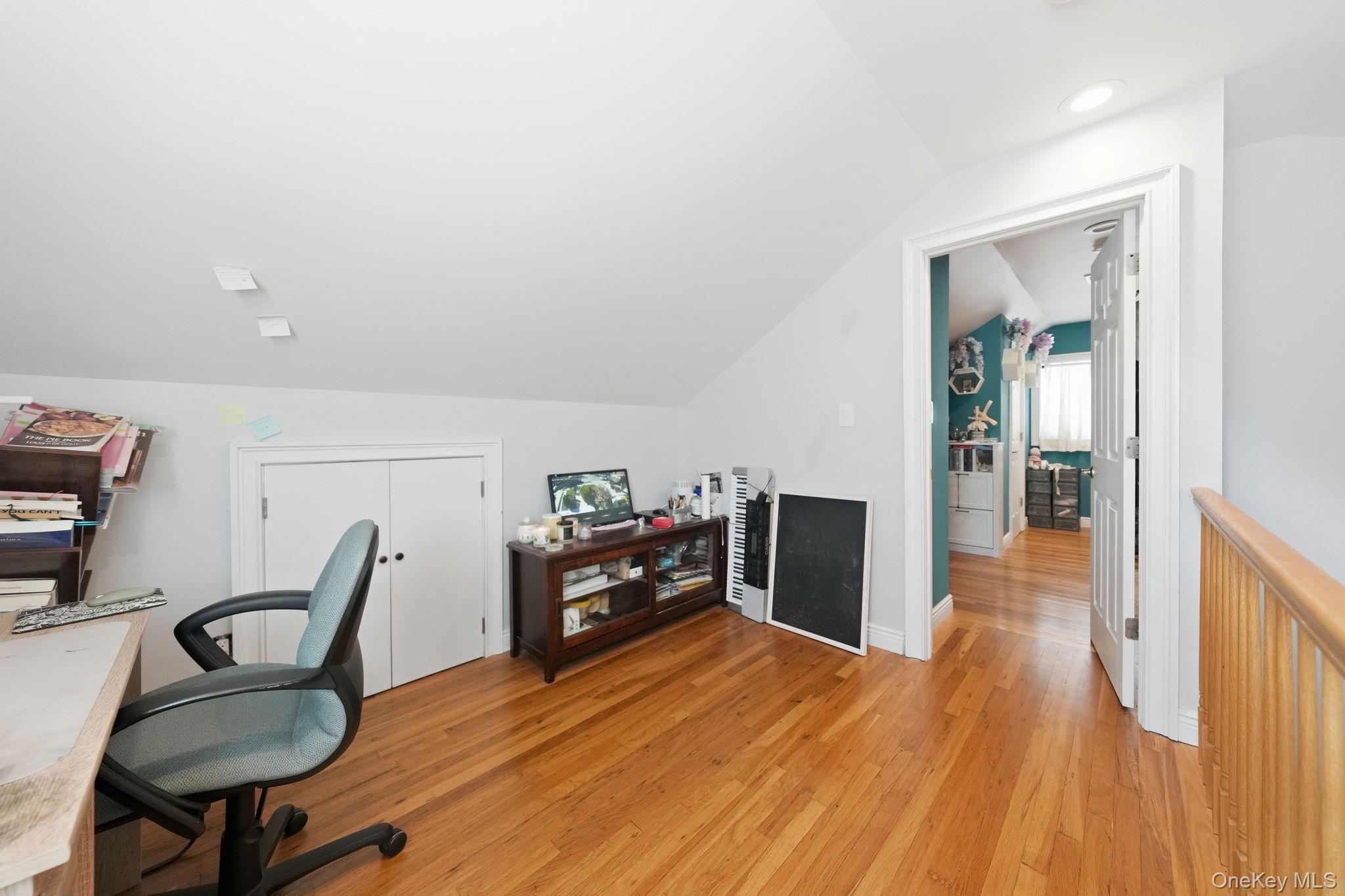 5035 192nd Street – For Sale photo 21
