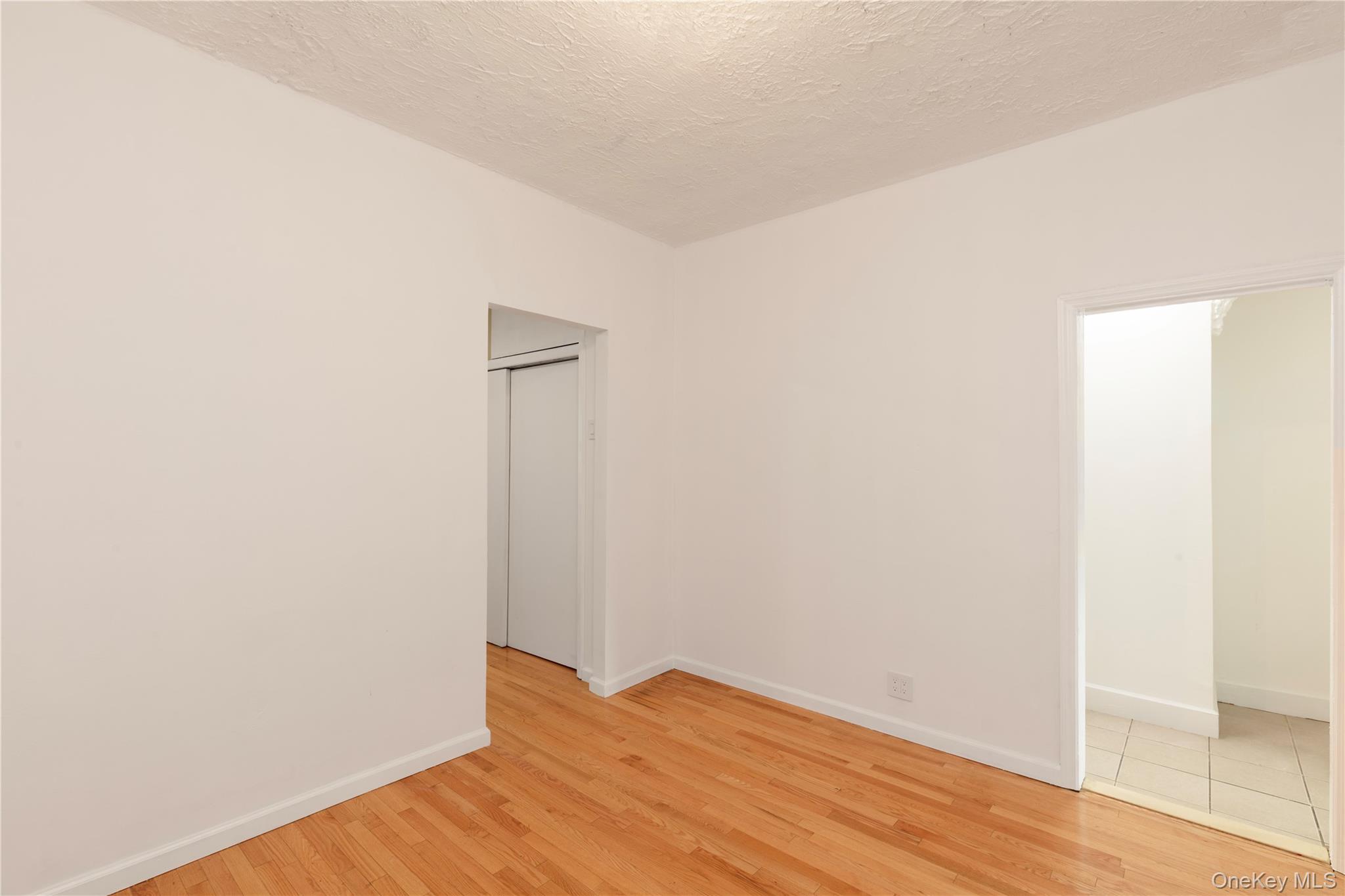 501 Vandervoort Avenue – For Sale photo 20