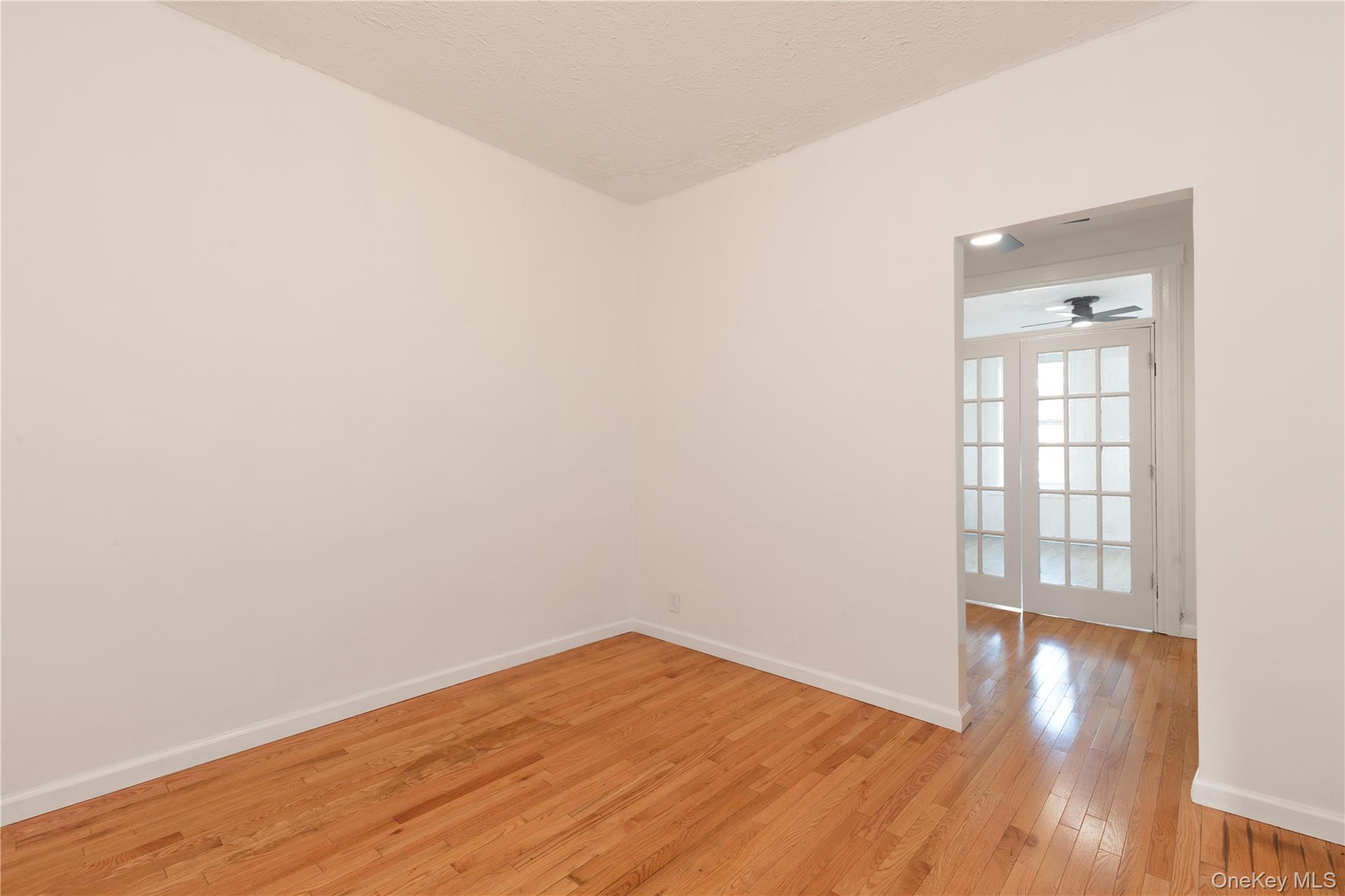 501 Vandervoort Avenue – For Sale photo 21