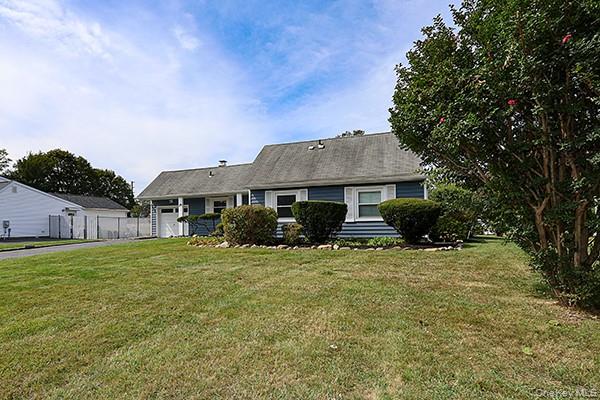 36 Torrey Pine Lane – For Sale photo 3