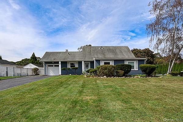 36 Torrey Pine Lane – For Sale photo 2