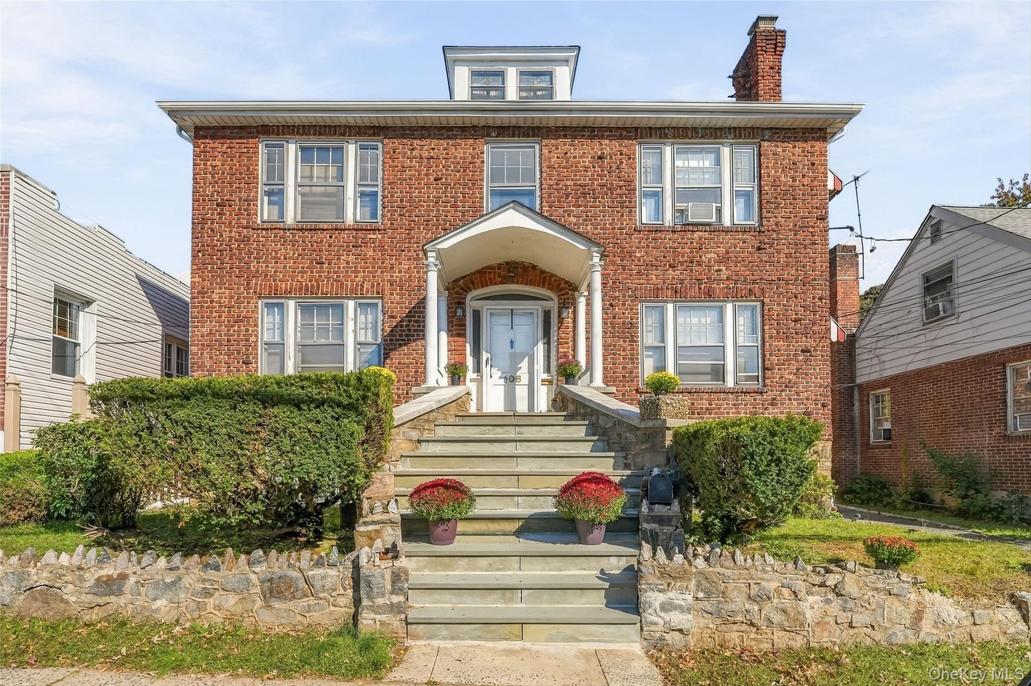 106 King Avenue – For Sale