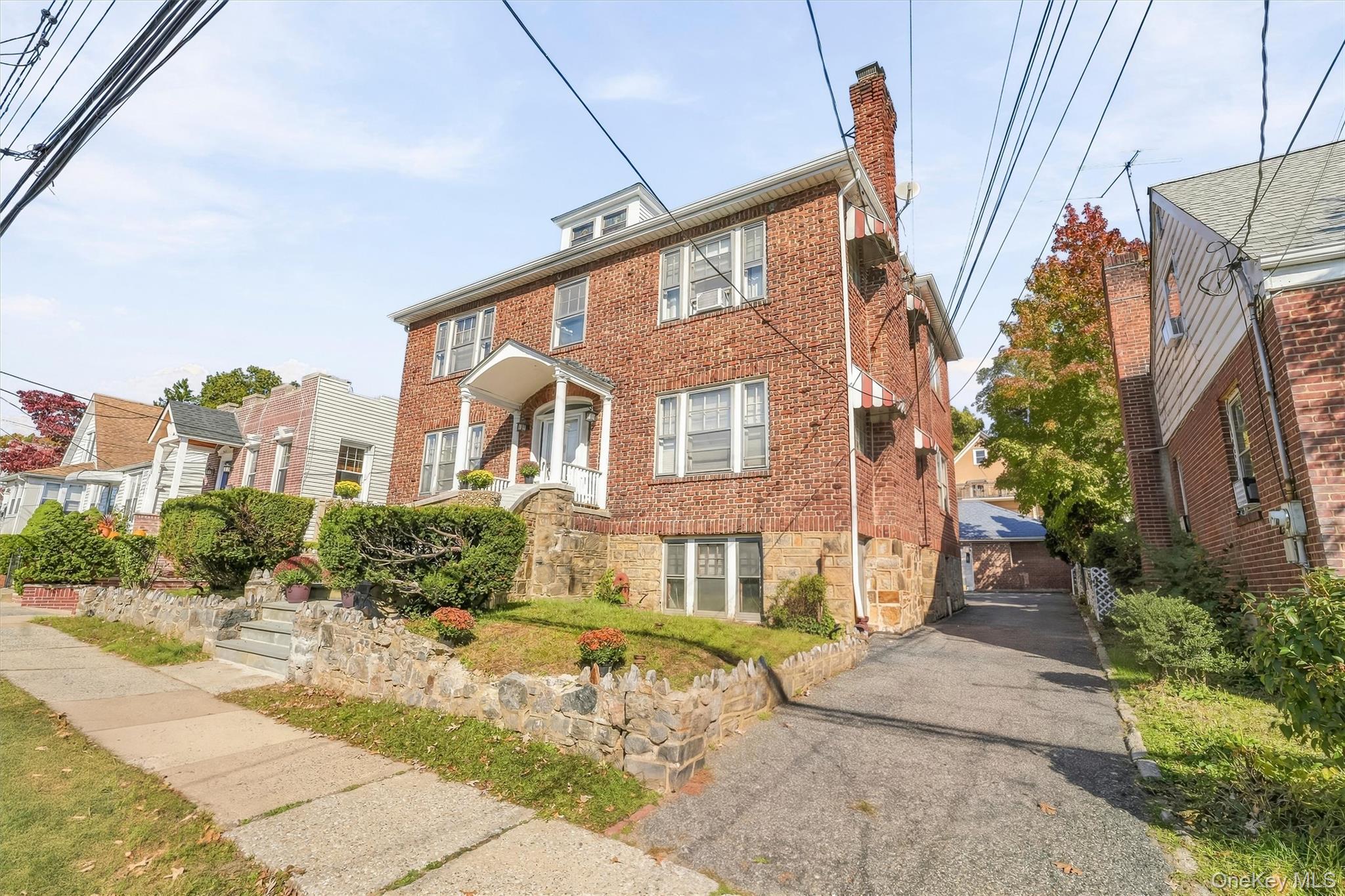 106 King Avenue – For Sale photo 2