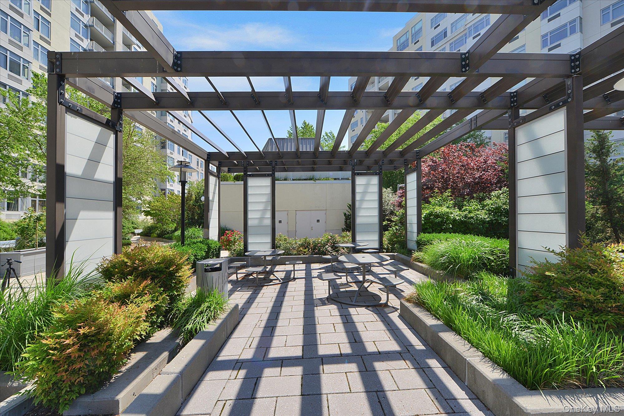 40-22 College Point Boulevard, Unit 9P photo 13