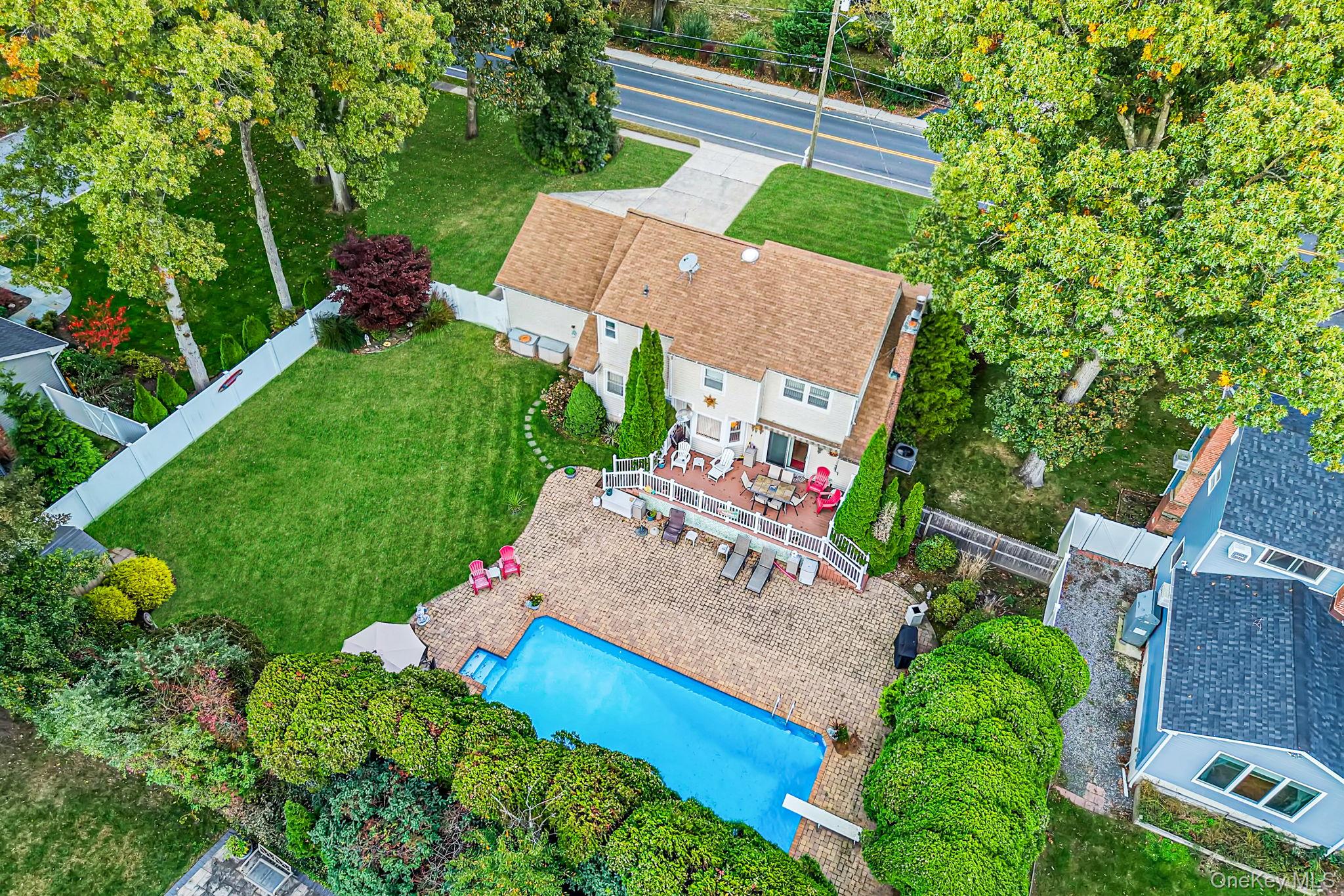 246 Lake Avenue S – For Sale photo 37