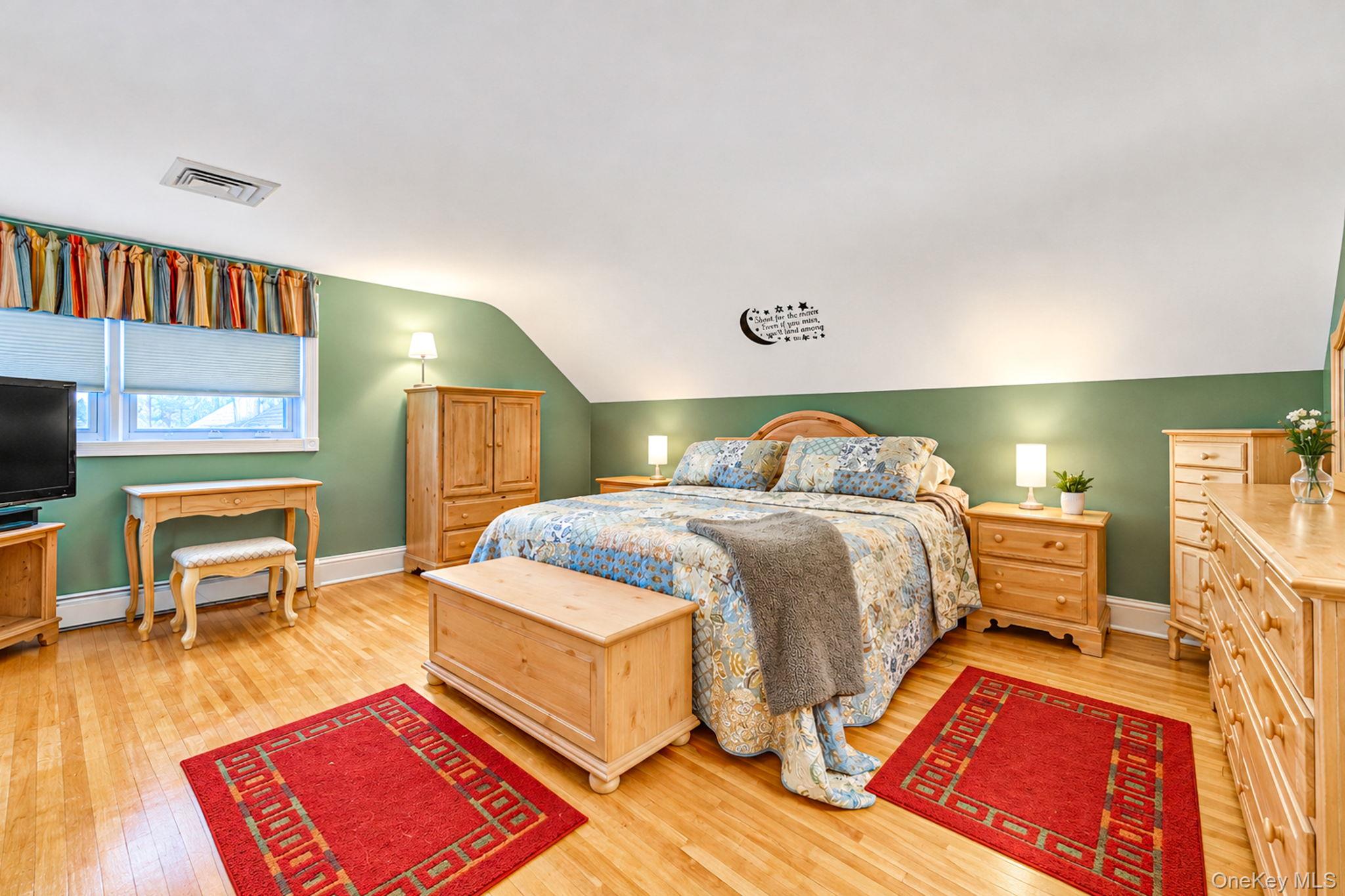 246 Lake Avenue S – For Sale photo 18