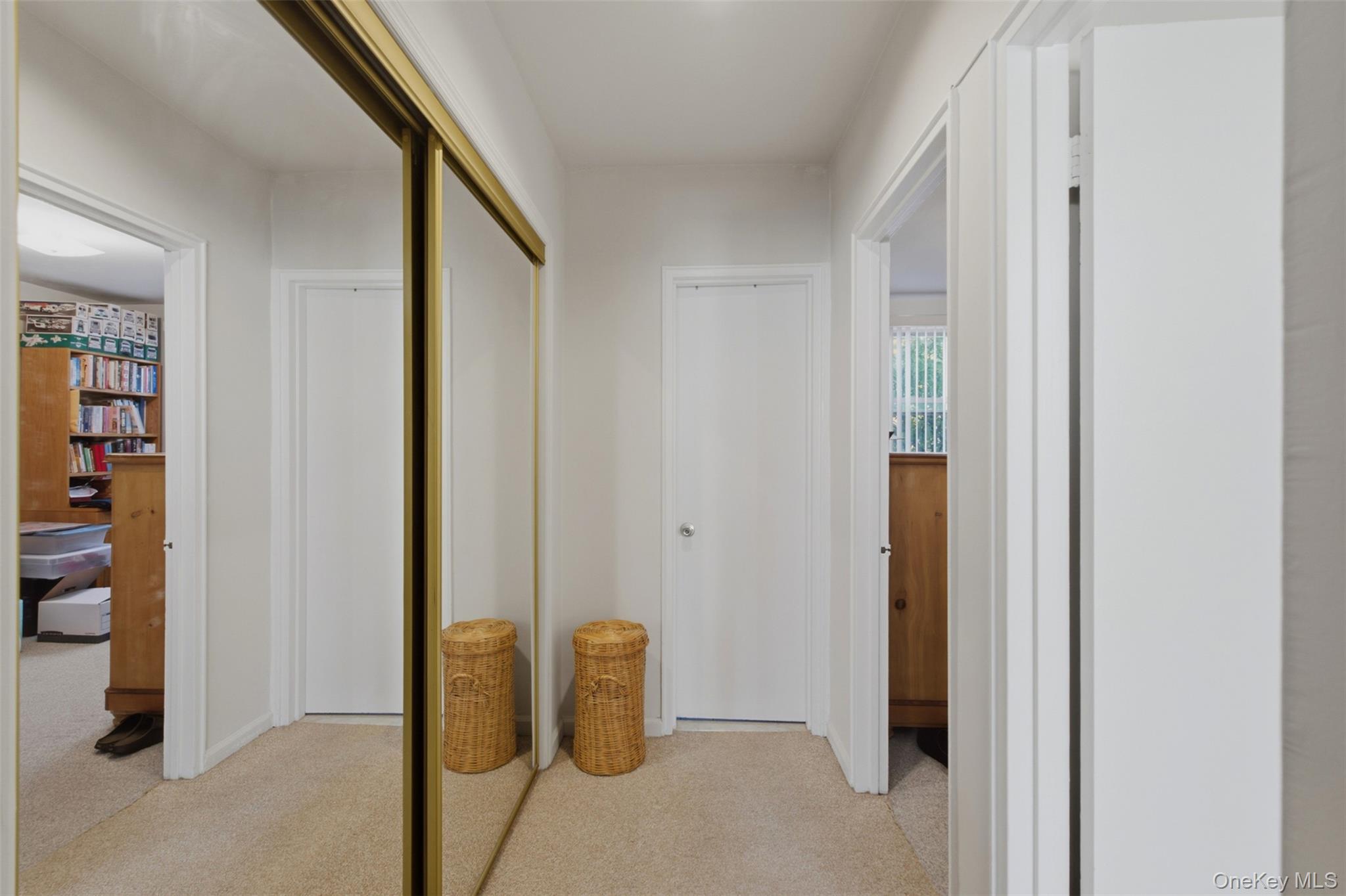 9 Bryant Crescent, Unit 2N photo 16