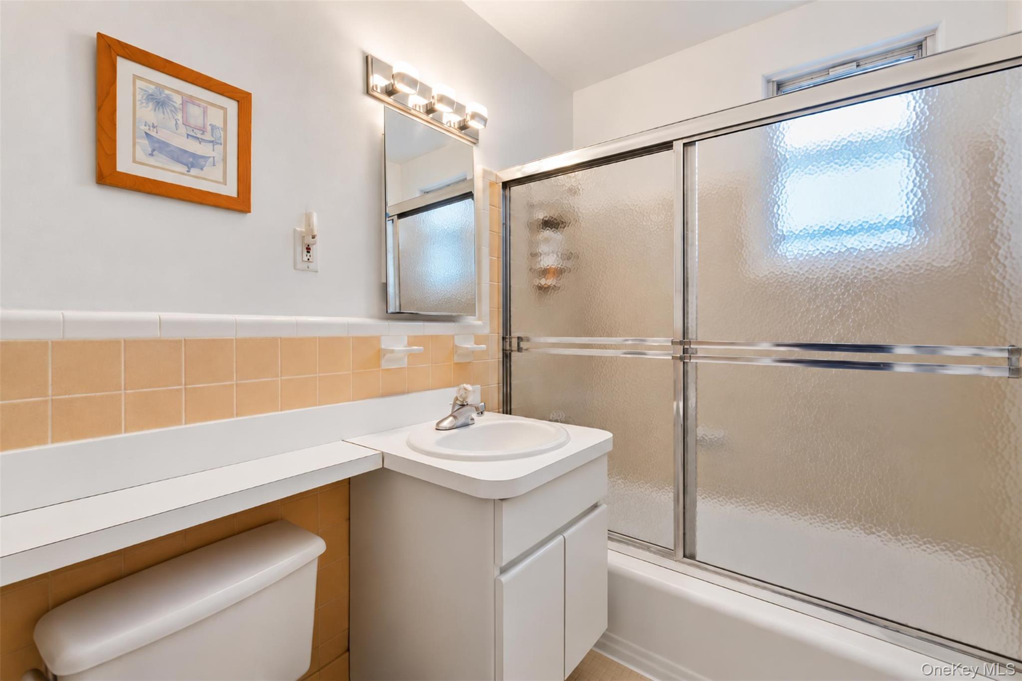 9 Bryant Crescent, Unit 2N photo 13