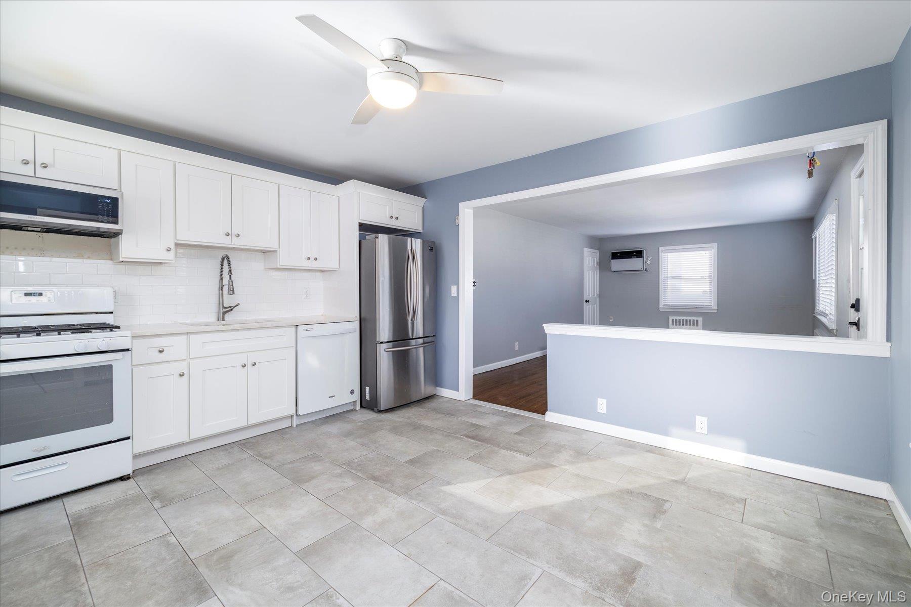 2280 Brookside Avenue – For Sale photo 13
