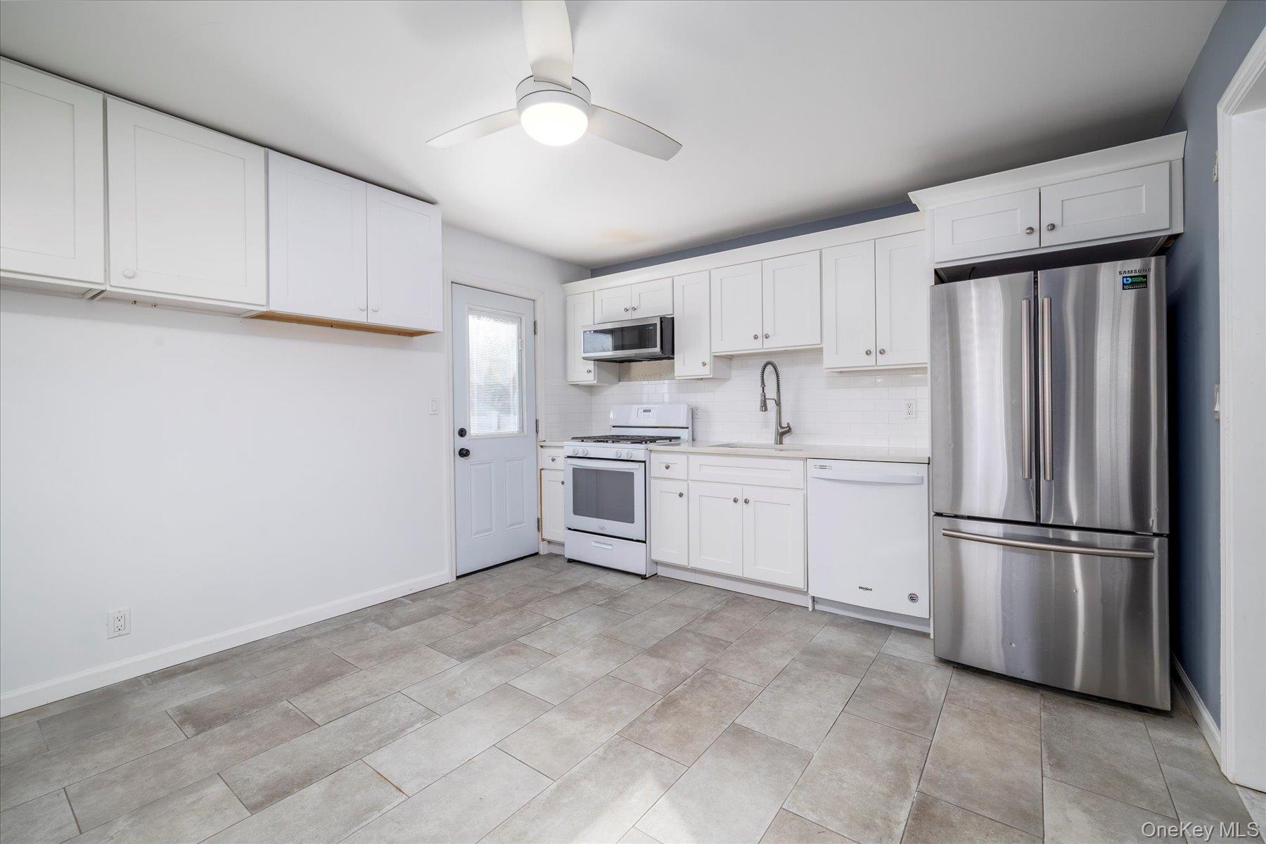 2280 Brookside Avenue – For Sale photo 11