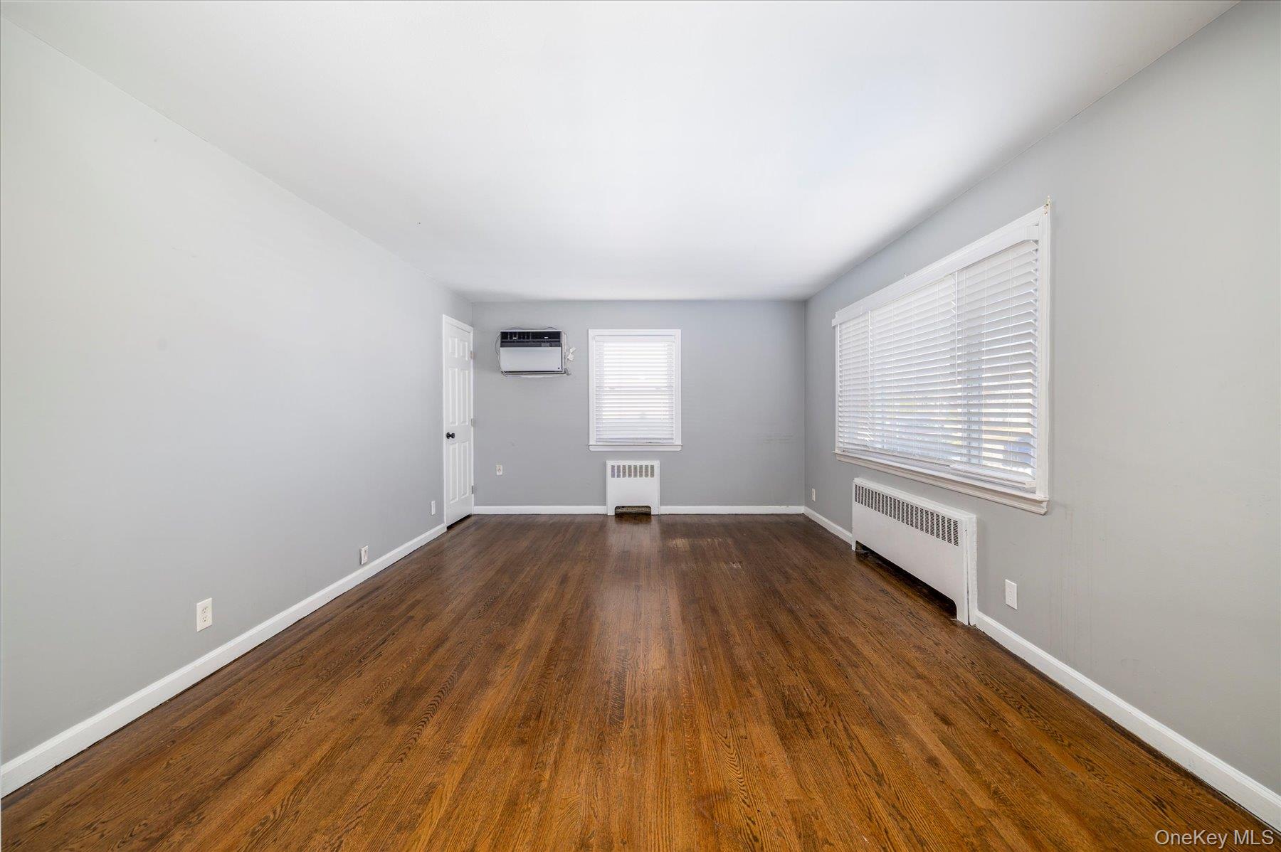 2280 Brookside Avenue – For Sale photo 14