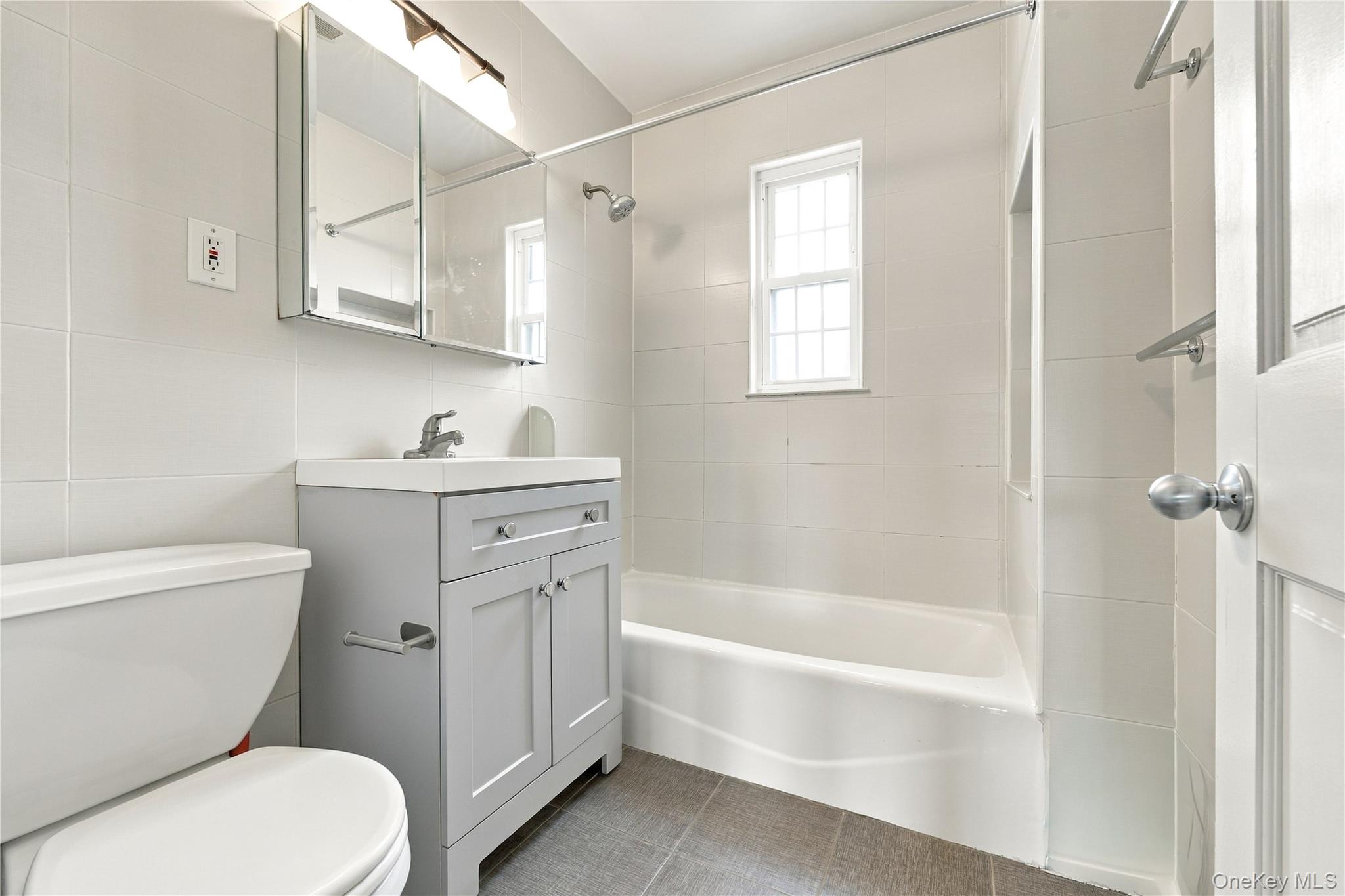 7351 Utopia Parkway – For Rent photo 11