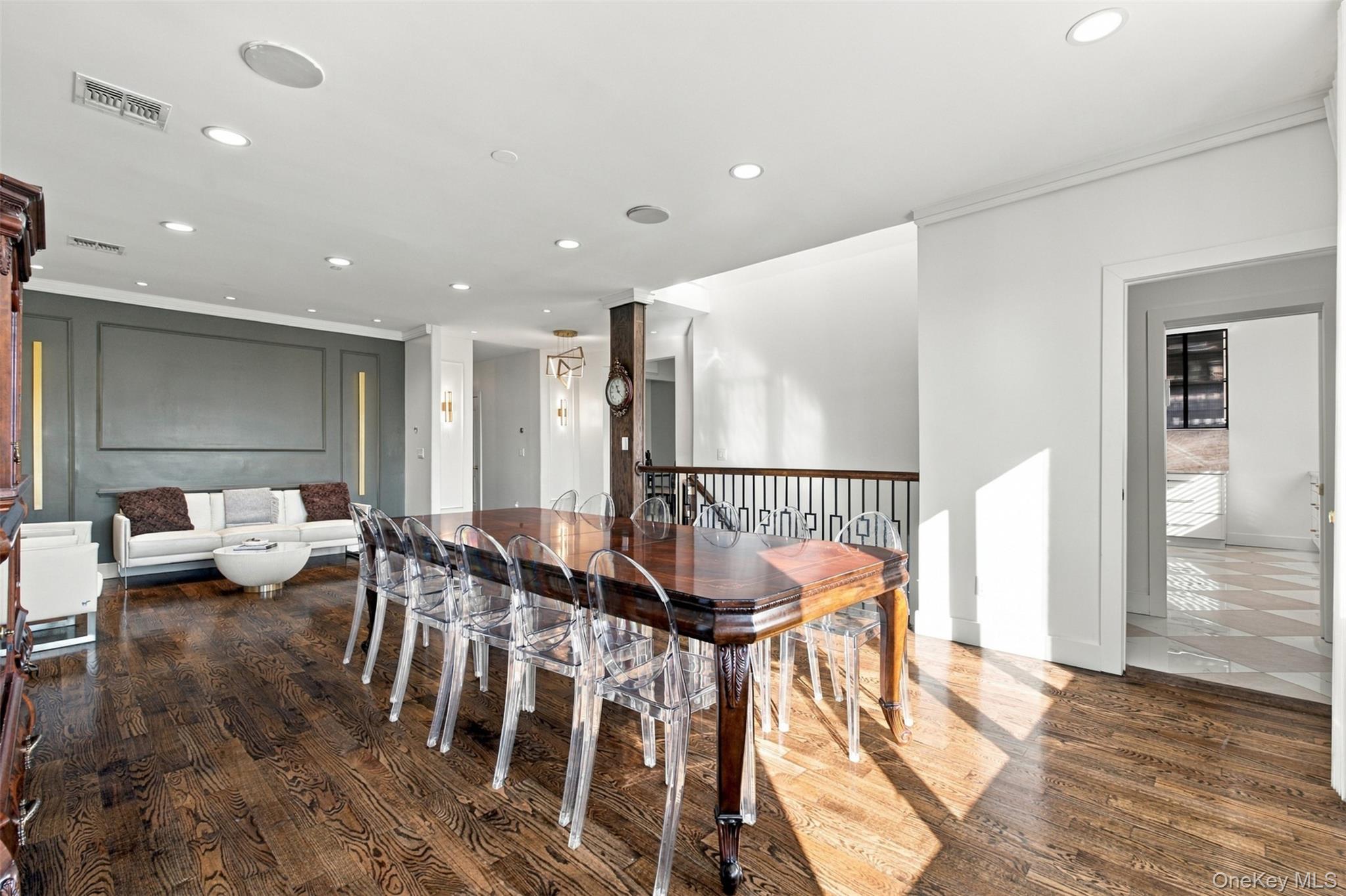 191 Blauvelt Road, Unit 301 photo 16