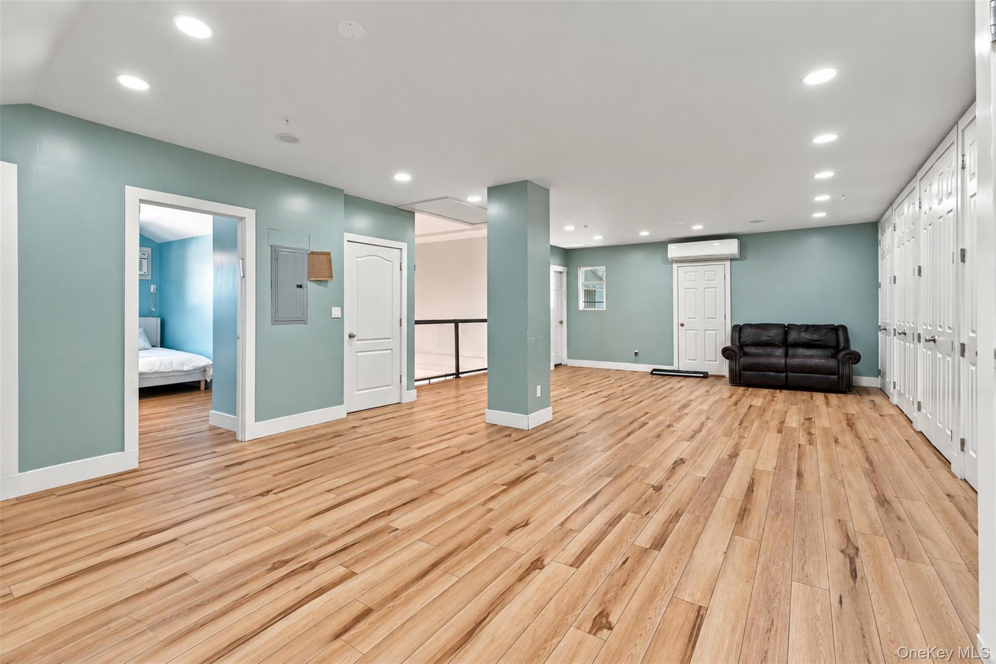 191 Blauvelt Road, Unit 301 photo 25