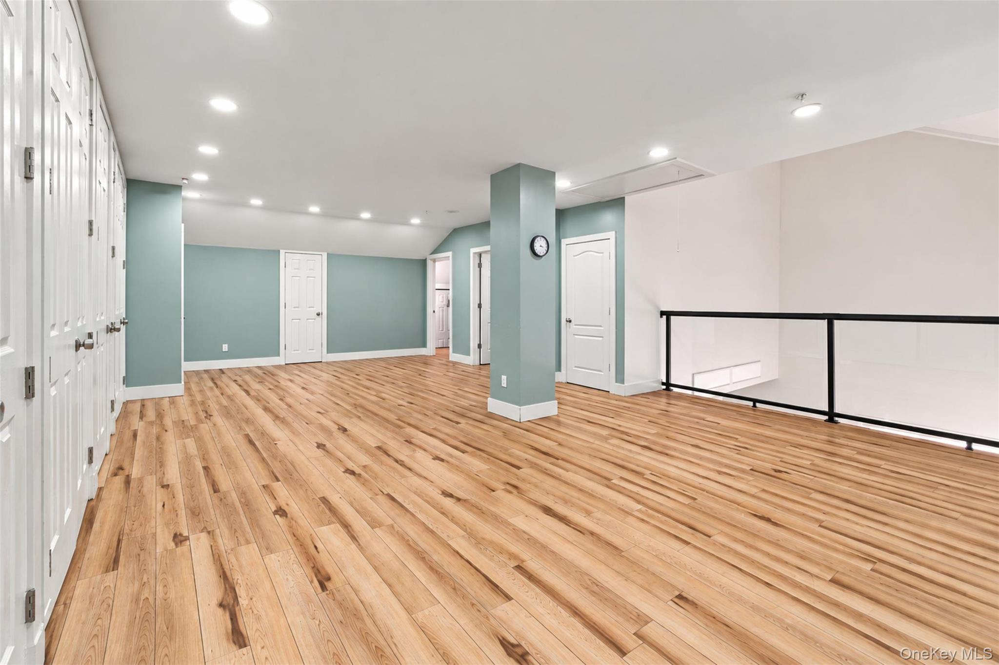 191 Blauvelt Road, Unit 301 photo 27