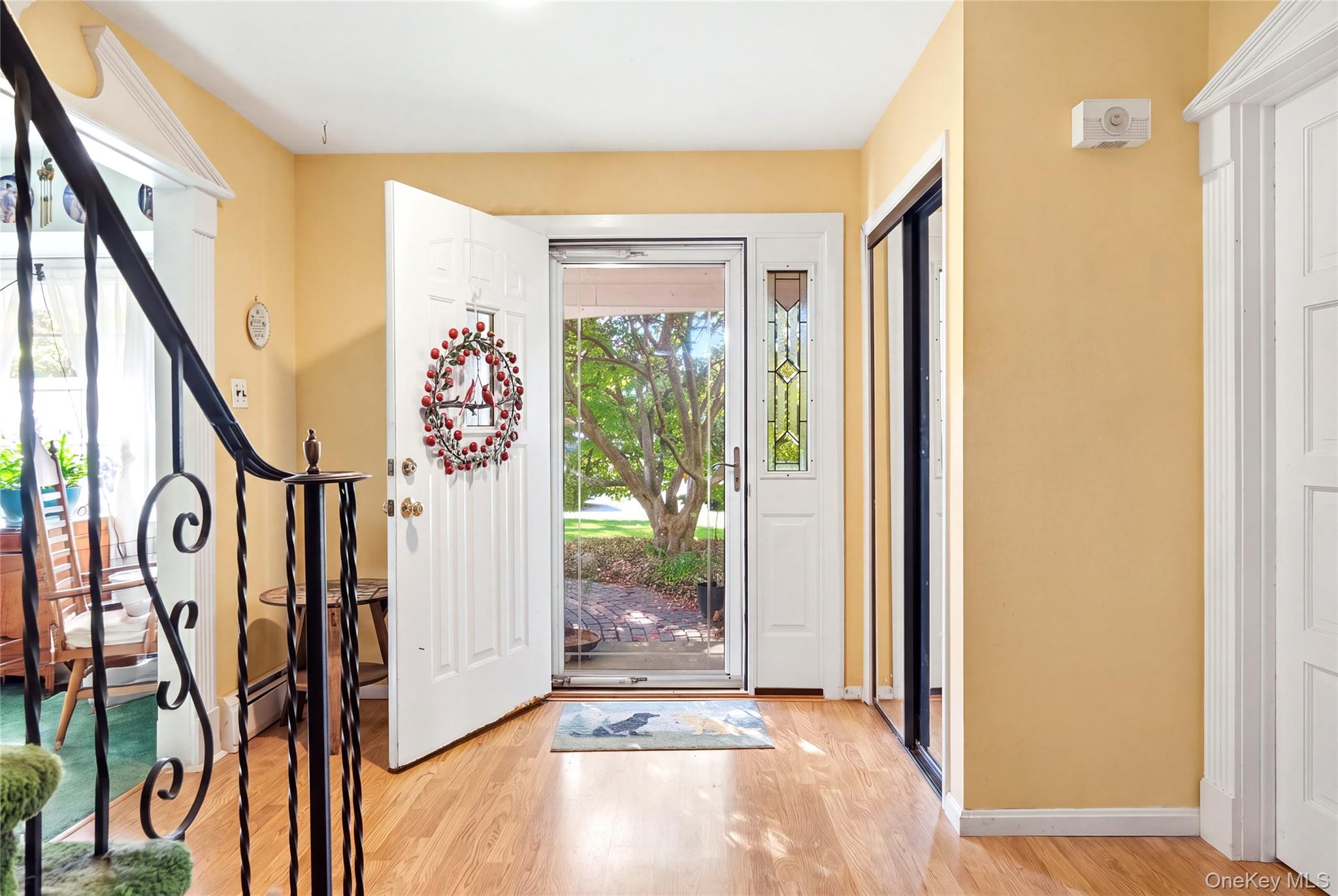 30 Manor Road N – For Sale photo 8