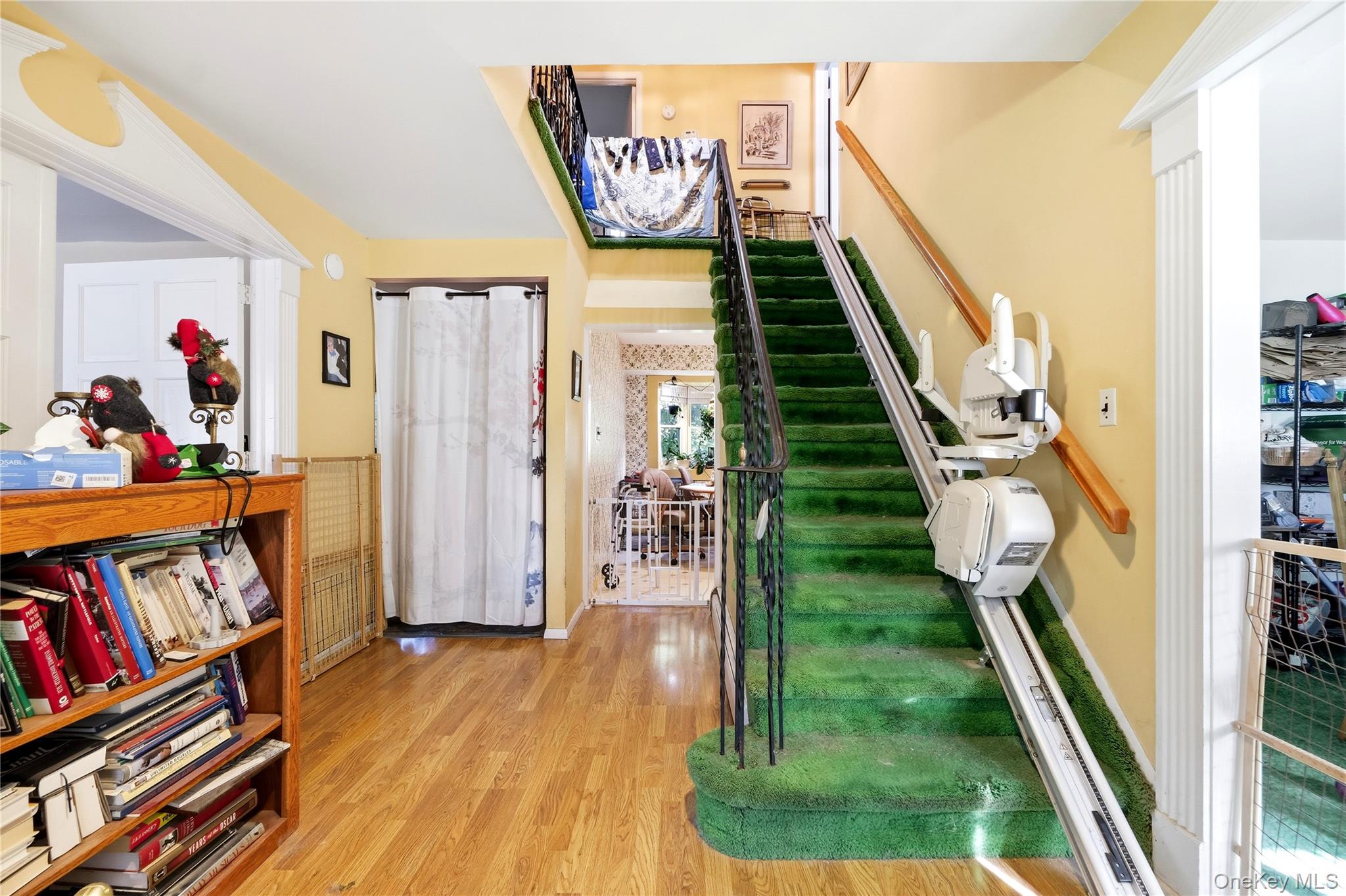 30 Manor Road N – For Sale photo 10