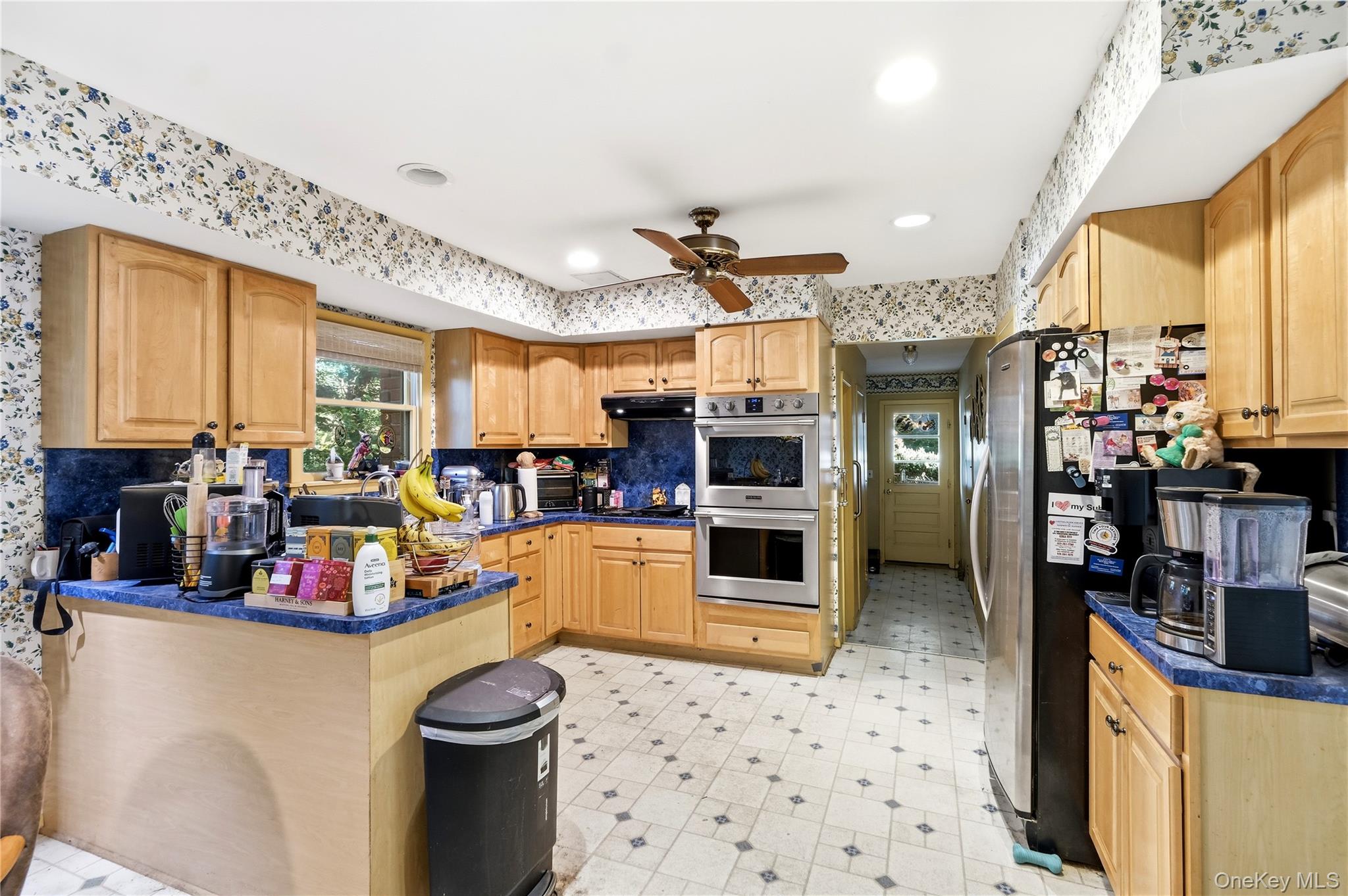 30 Manor Road N – For Sale photo 22