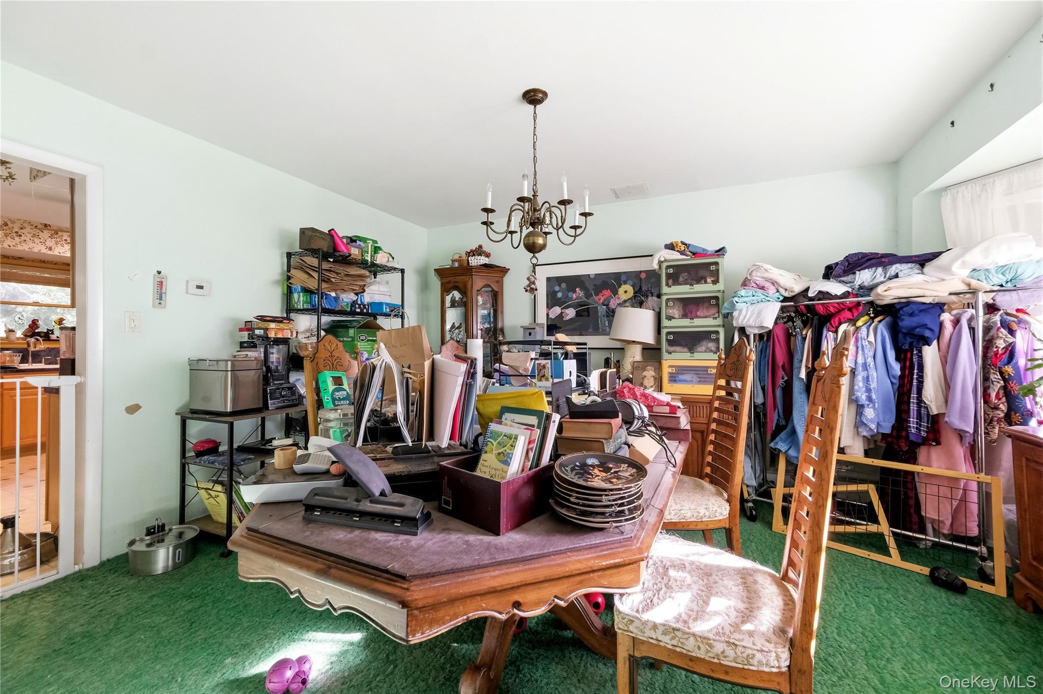 30 Manor Road N – For Sale photo 24