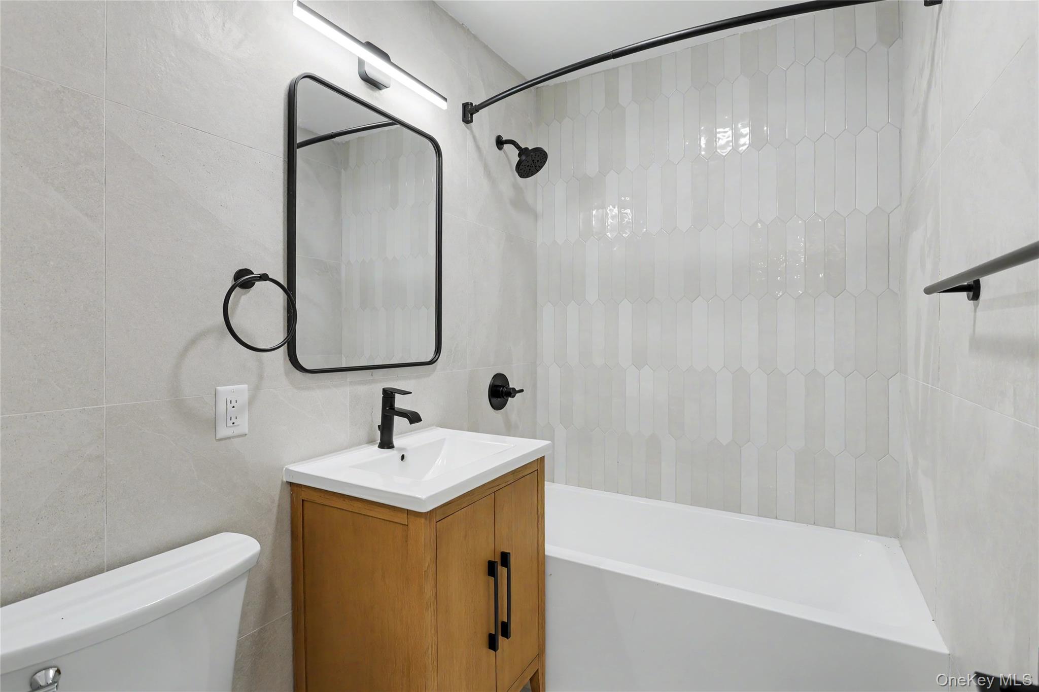 191 Kearsing Parkway, Unit E photo 18