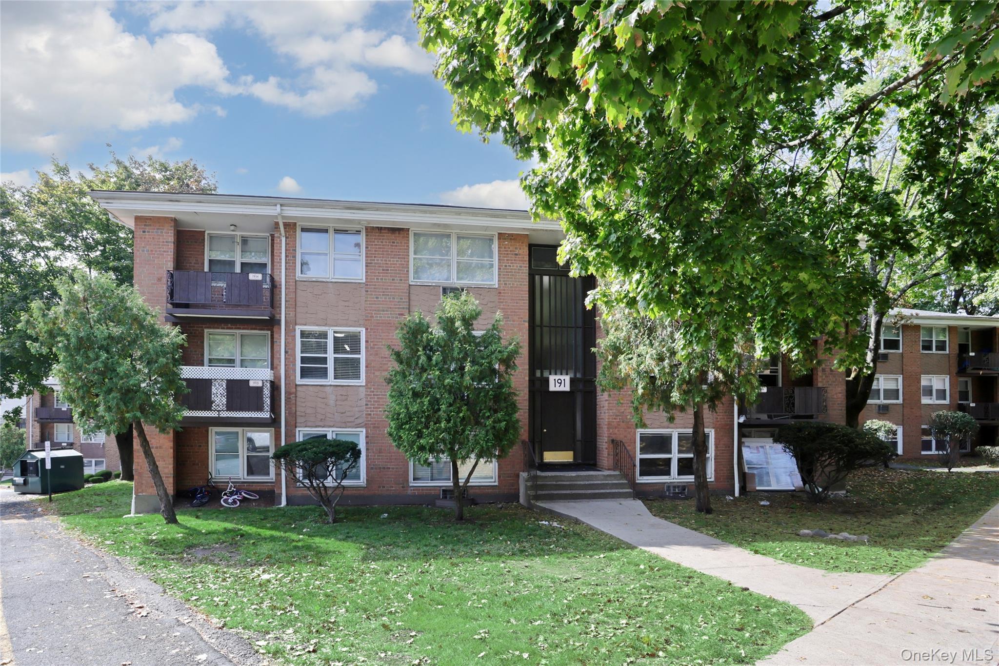 191 Kearsing Parkway, Unit E