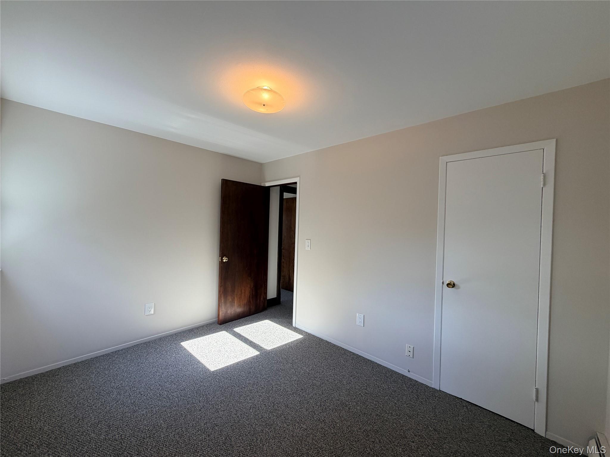 60 Little East Neck Road – For Sale photo 16