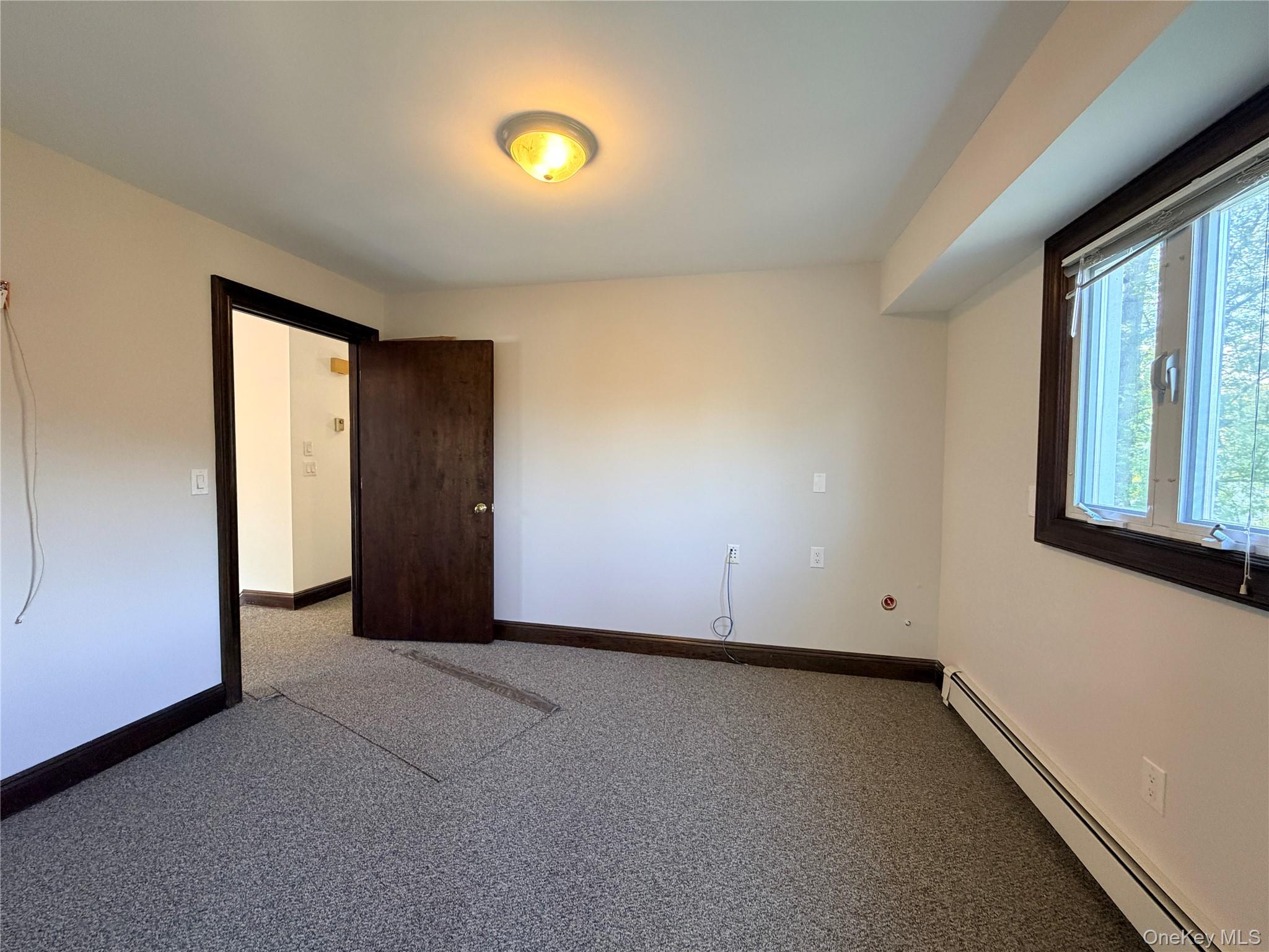 60 Little East Neck Road – For Sale photo 19