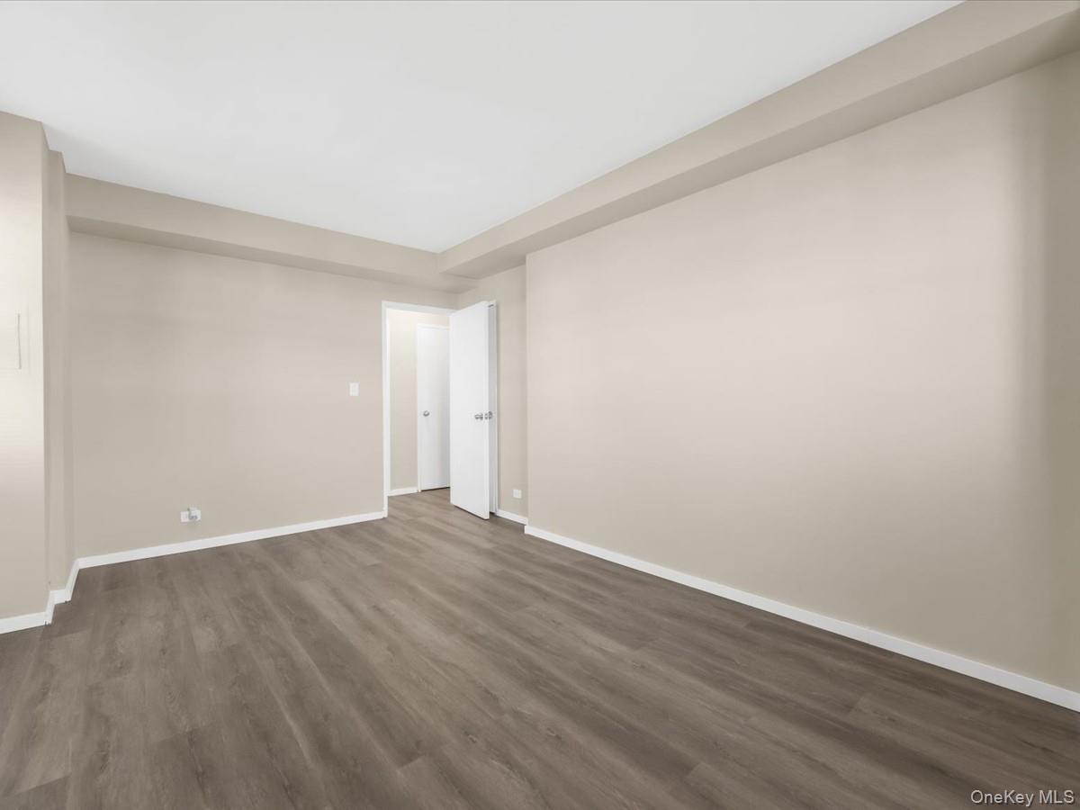 568 Grand Street, Unit J602 photo 10