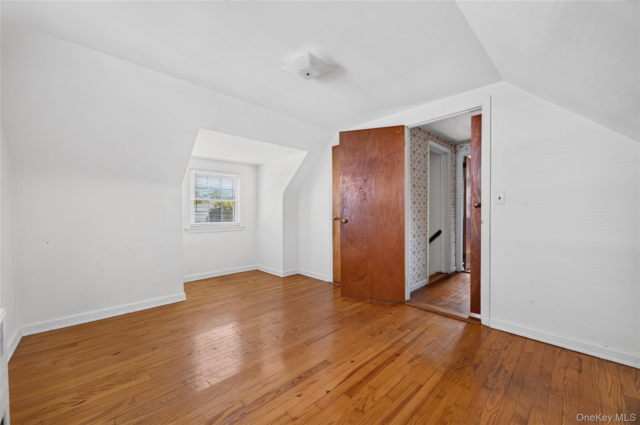 35 Ross Lane – For Sale photo 38