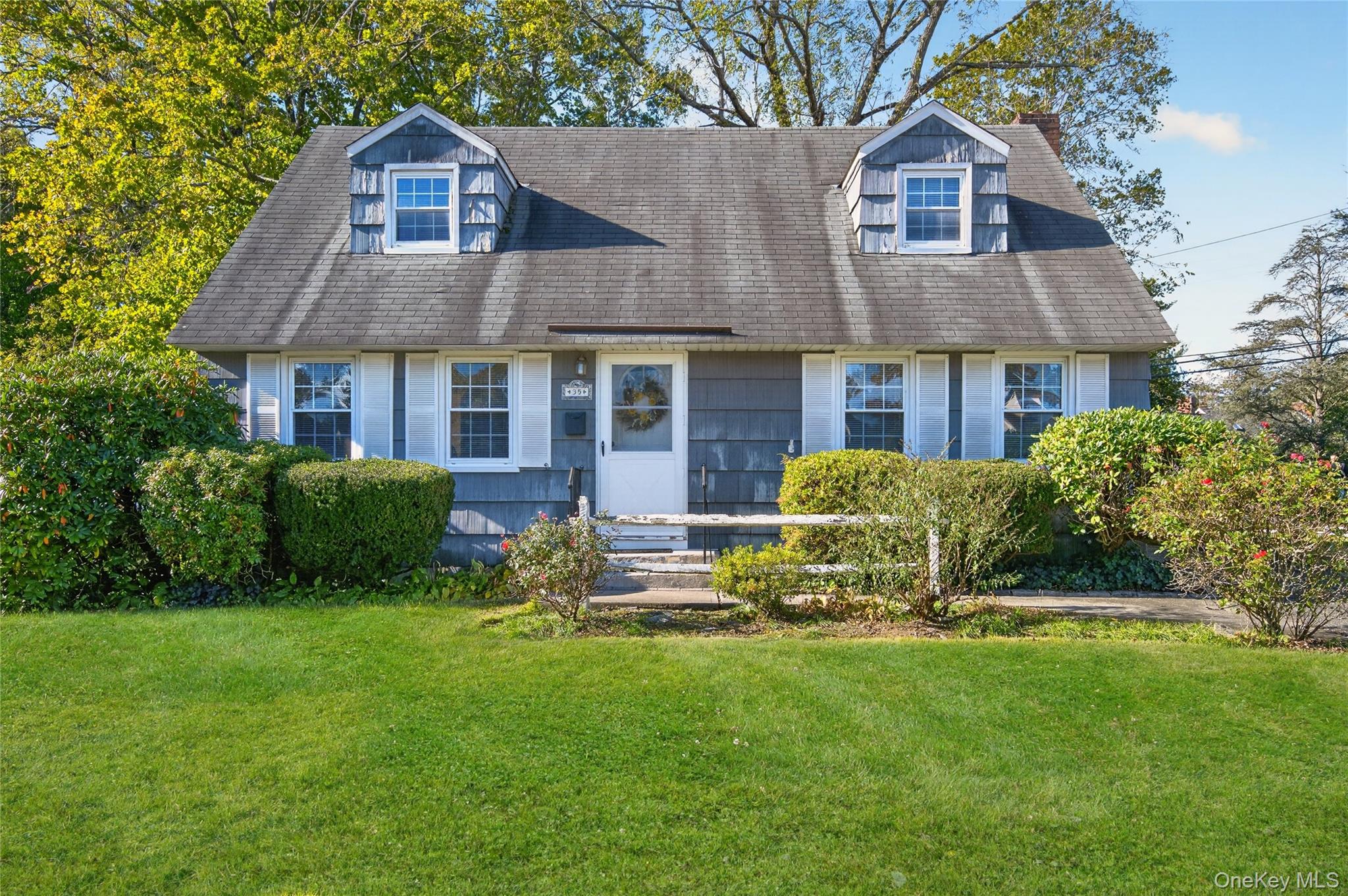 35 Ross Lane – For Sale