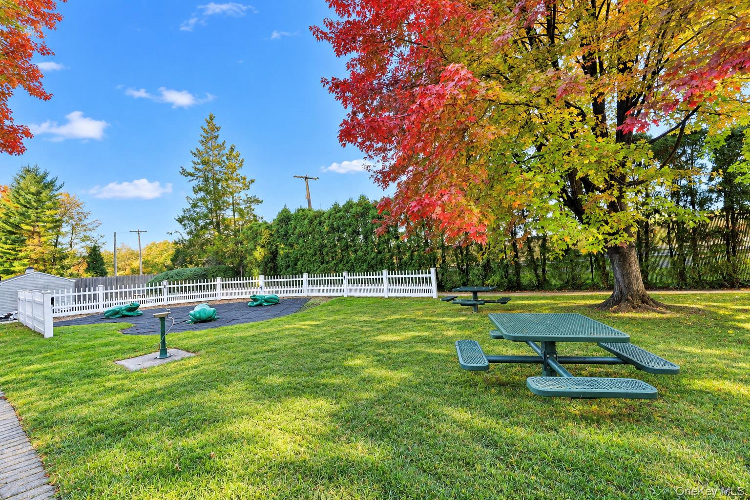 83 Roundtop Road – For Sale photo 42
