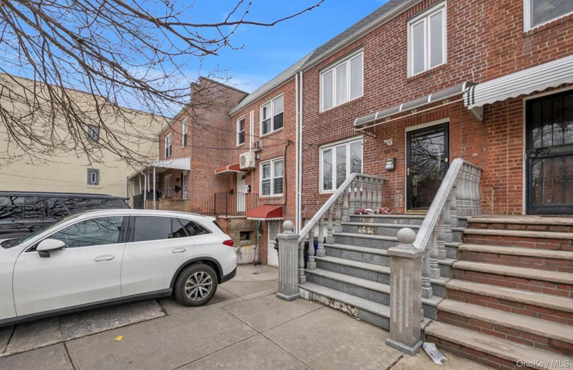 69-06 Fresh Meadow Ln – For Sale photo 2