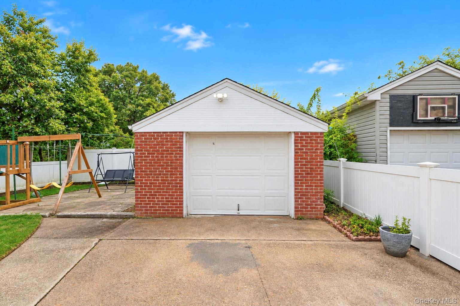 131 N 5th Street – For Sale photo 28